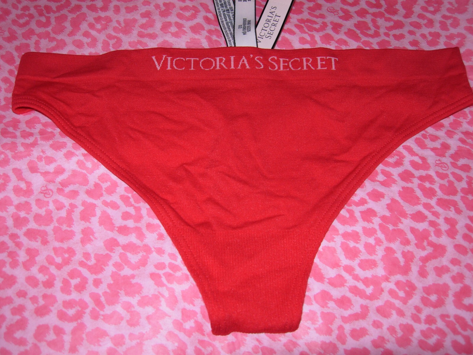 Victoria Secret Sexy Seamless Lingerie Thong Pantie Stretchy LOGO Red NWT