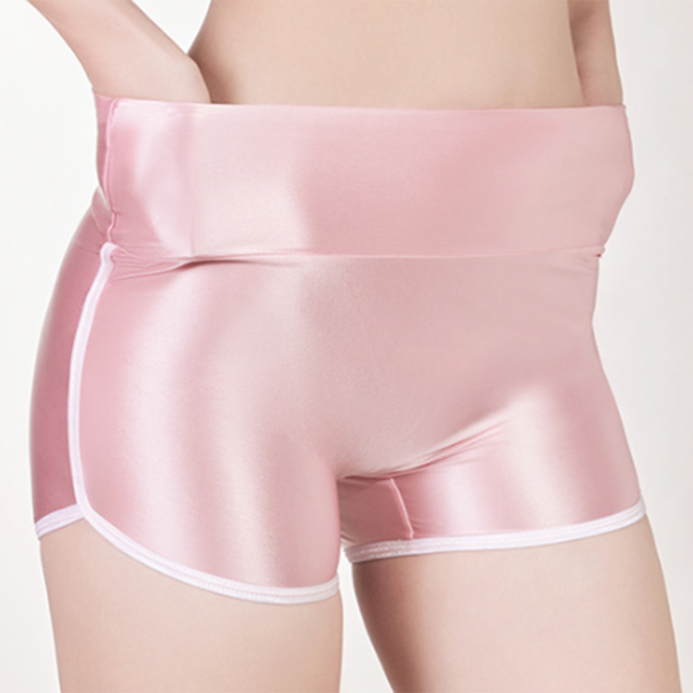Comfortable and Smooth Yoga Sports Shorts with Oil Shiny Glossy Appearance