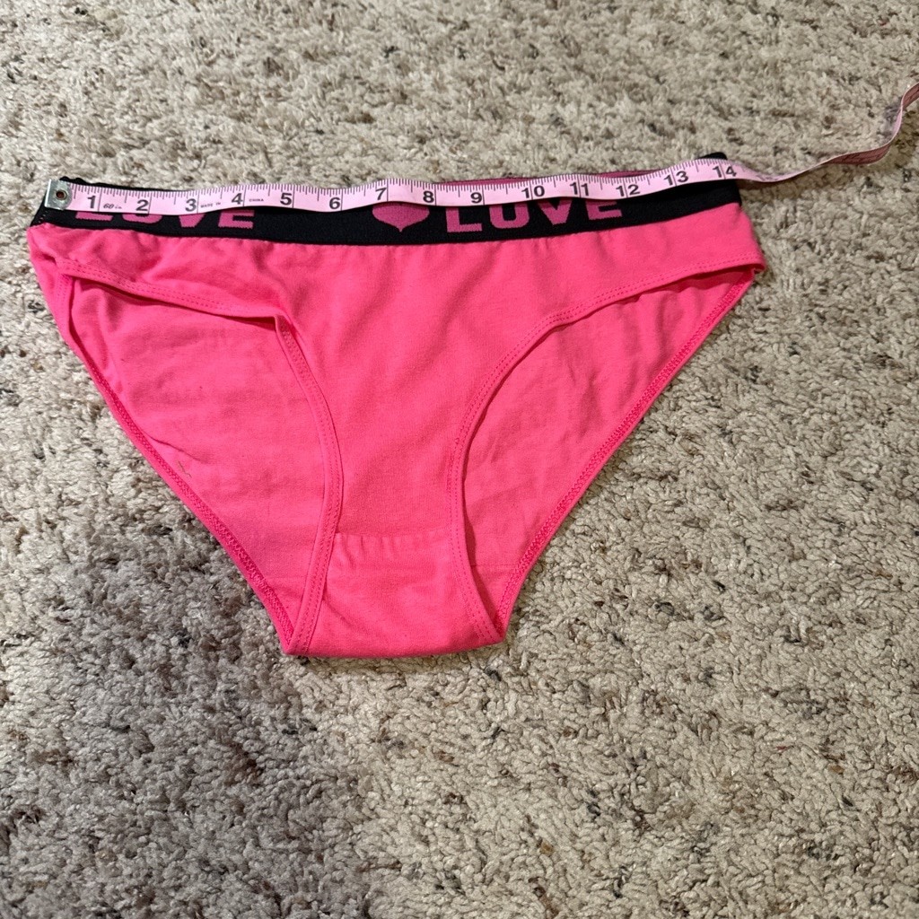 Women’s Unbranded Panties XL Black Pink Red Beige 4-Pack
