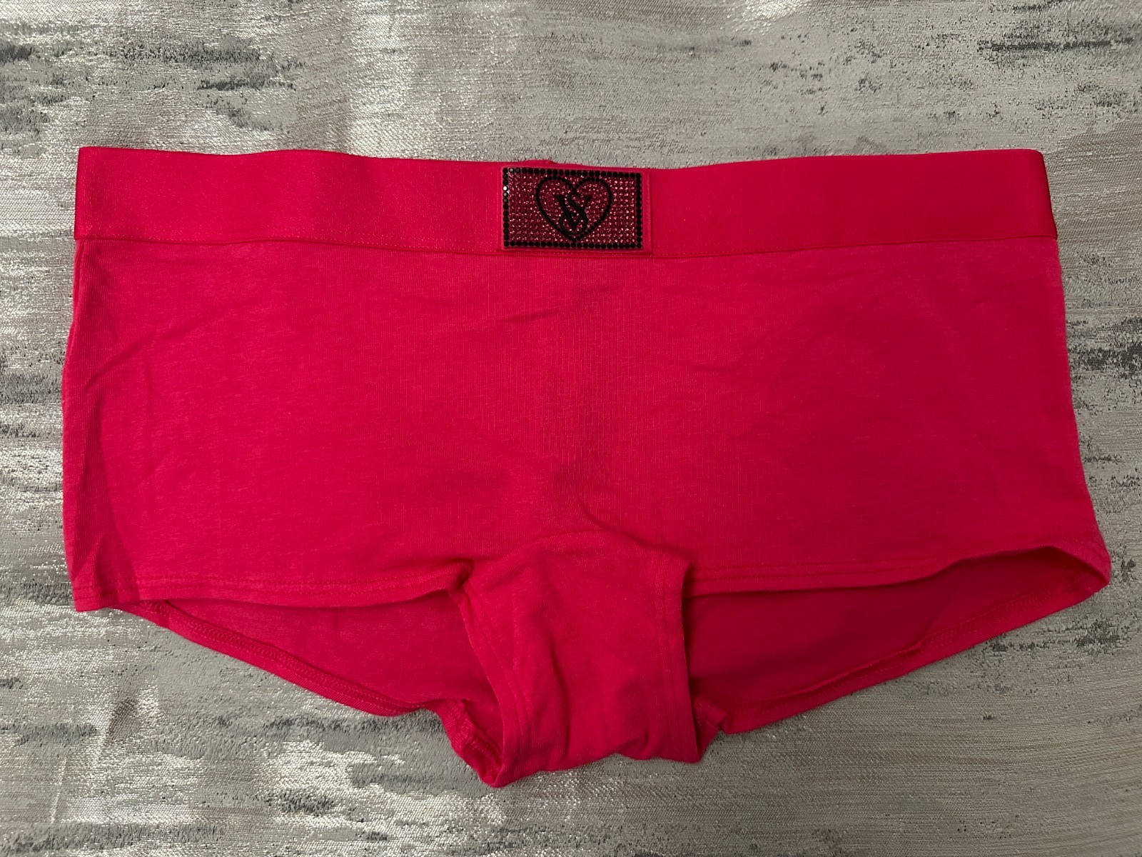 NWT Victoria’s Secret VS HEART Logo Cotton Shine Patch Boyshort Panty Pop Pink M