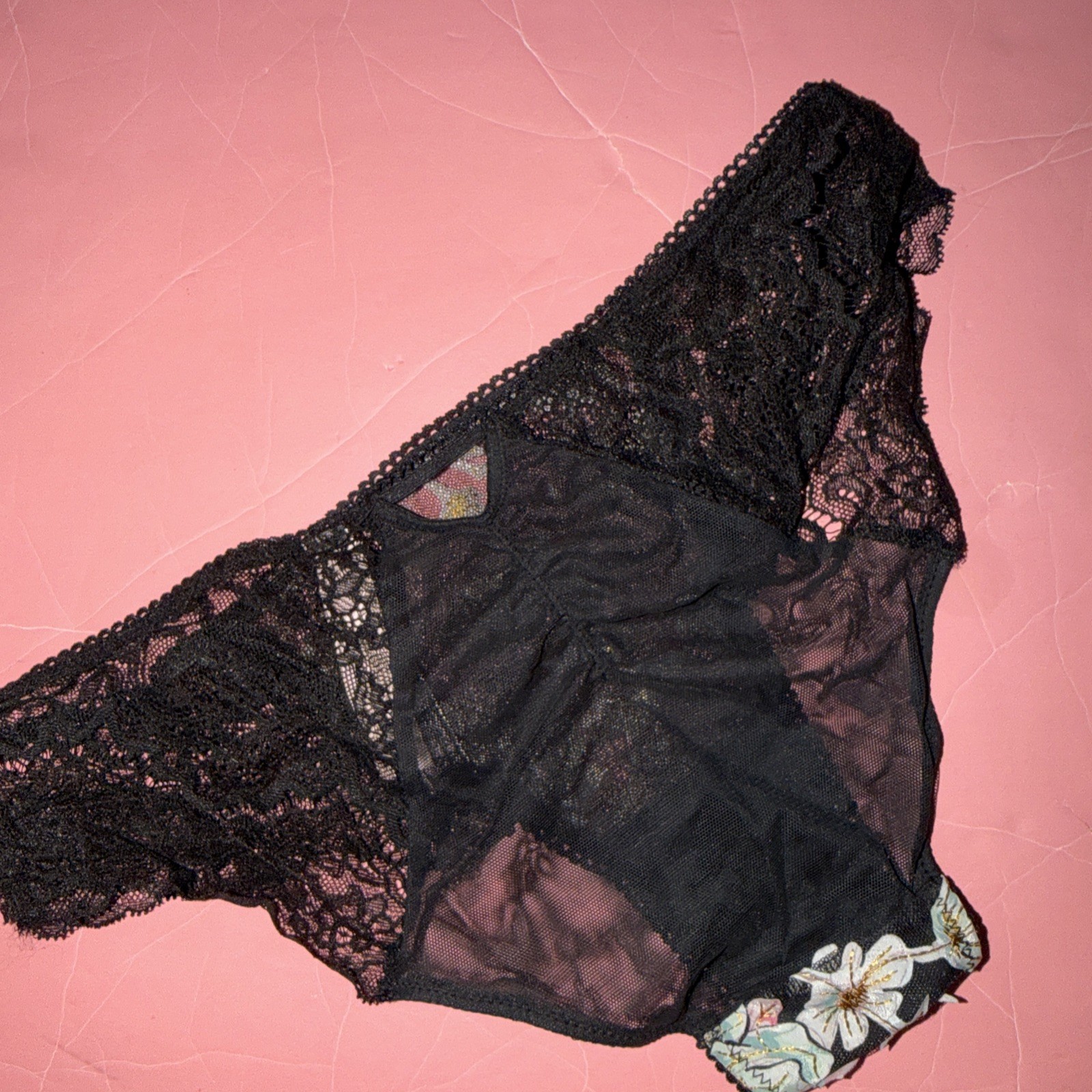 Victoria’s Secret M panty Black GREEN TEAL Pink Yellow FLORAL APPLIQUE MESH lace