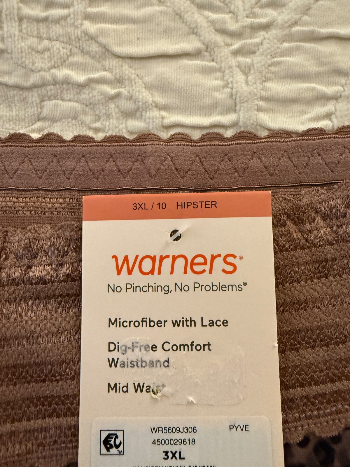 Lot of 2 pairs of Warner Hipster Panties with Lace waistband, size 10 or 3XL