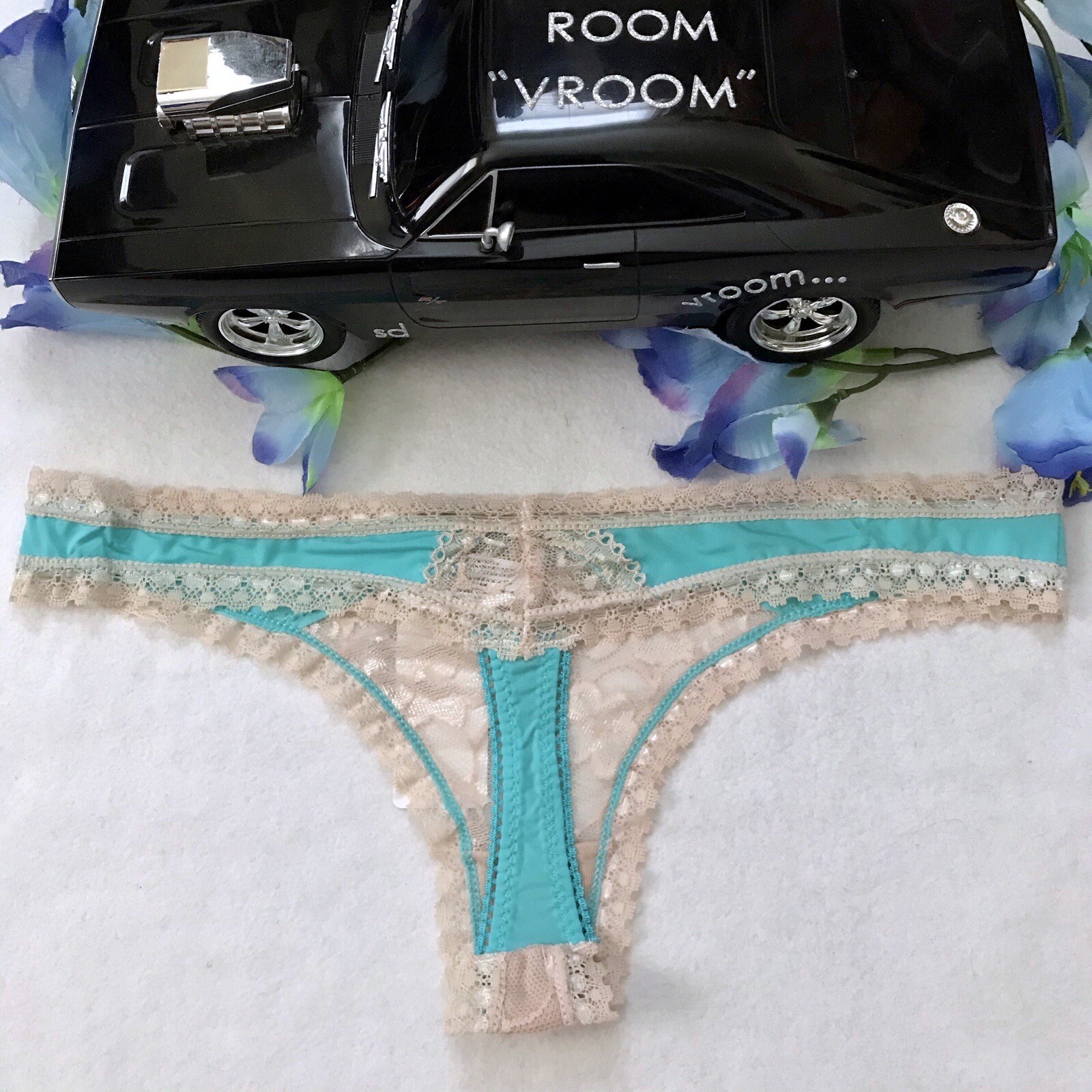Hers by Herman NWT Lace Thongs Women XL *Pls See Description*