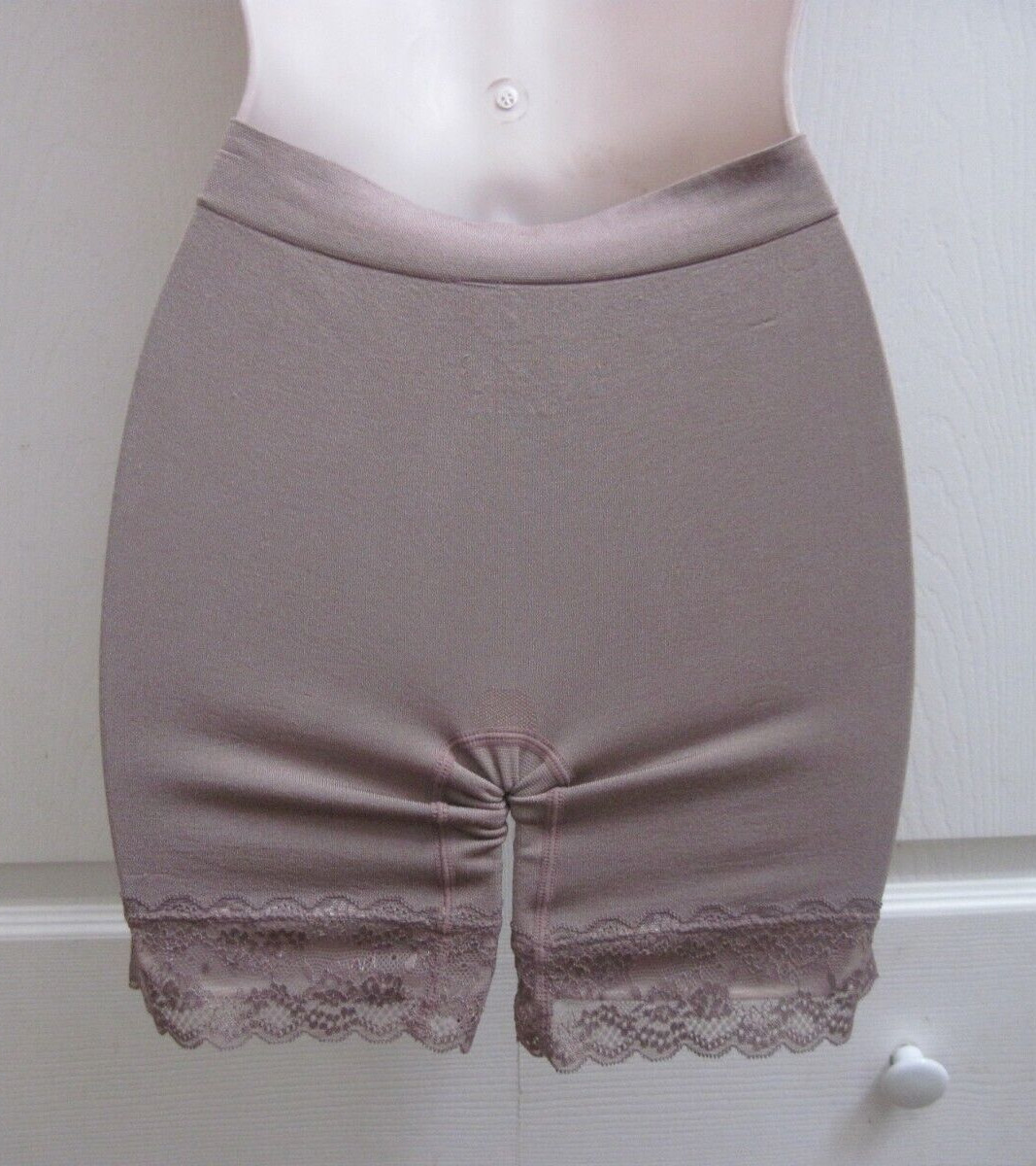 BREEZIES Women’s Size Small Brown Lightweight Pantie Girdle Stretch Fabric New