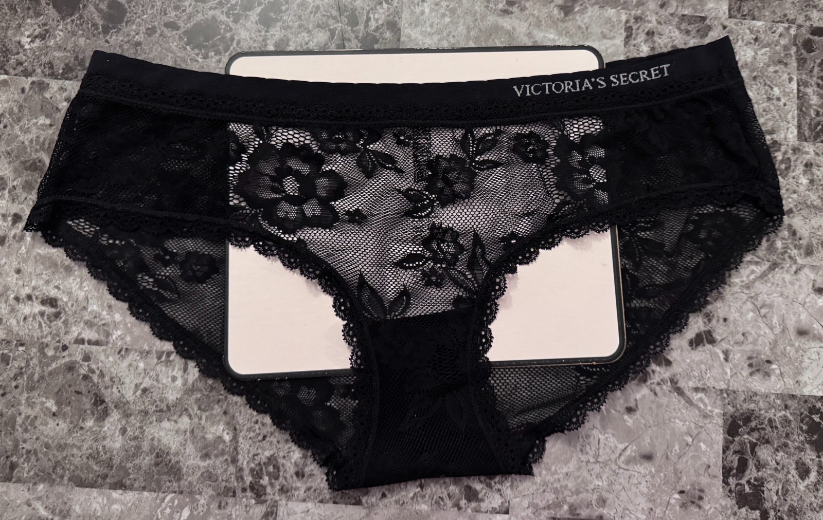 NWT VICTORIA’S SECRET XL BLACK FLORAL LACE LOGO SEAMLESS RARE HIPHUGGER PANTIES