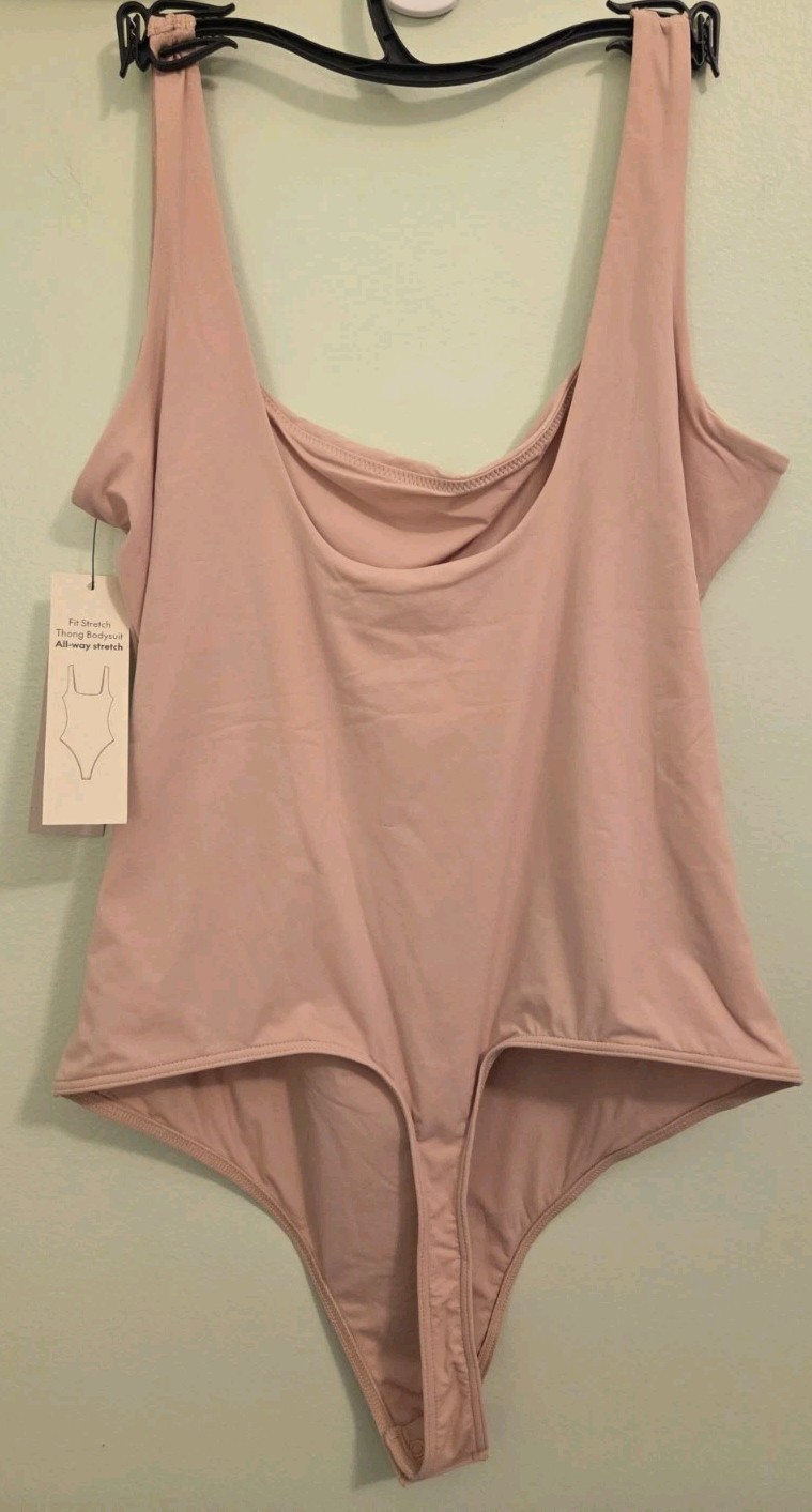 No Boundaries Women’s MEDIUM 8-10 Scoop Neck Tank Top Thong BEIGE Bodysuit 10726