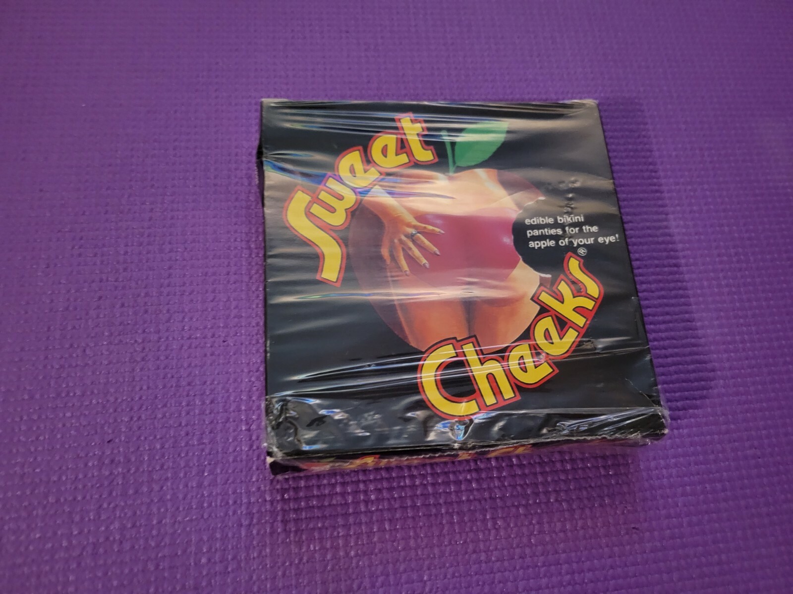 SWEET CHEEKS Edible Bikini Panties SPENCER GIFTS VINTAGE 1979 Adult Gag Gift OOP