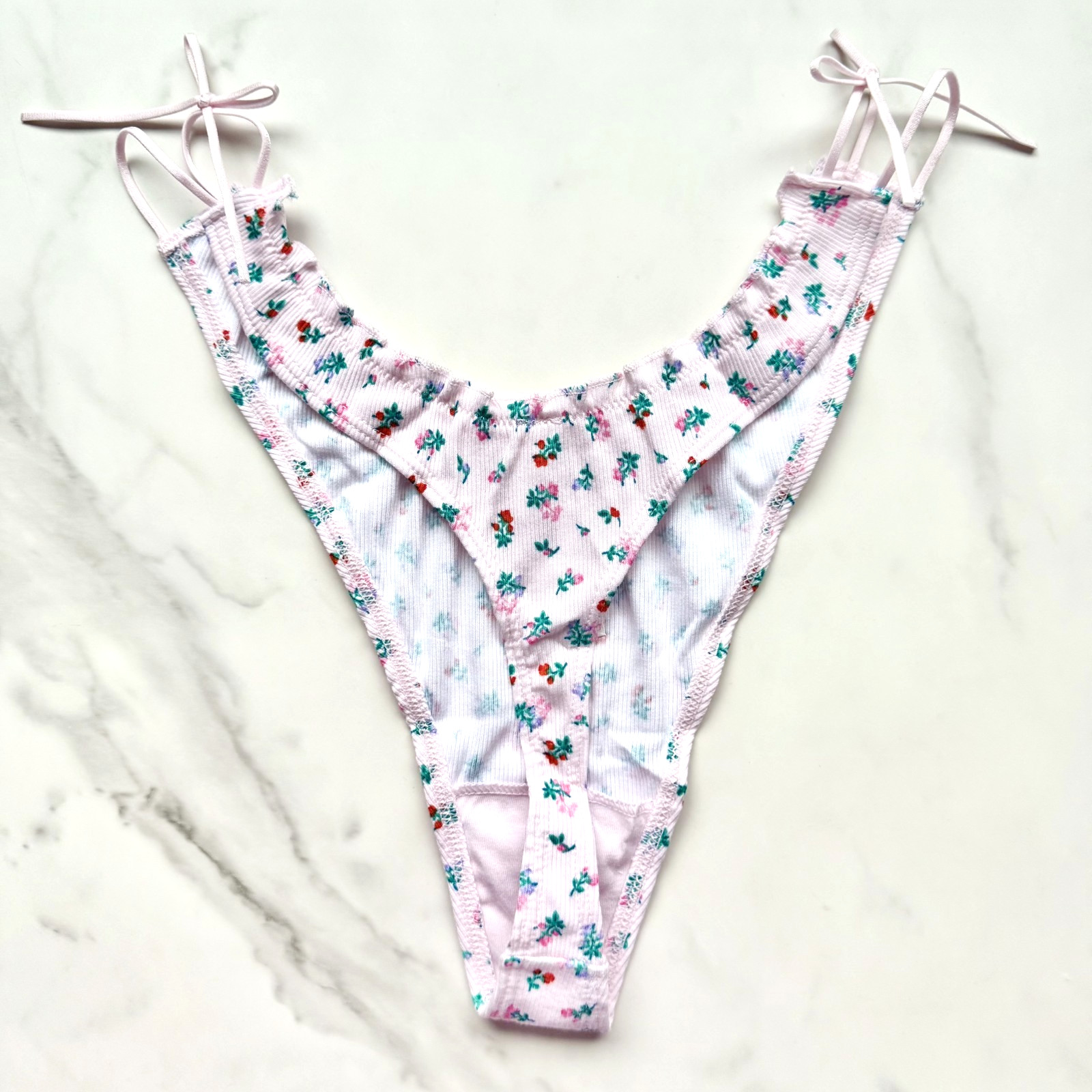 PINK Victoria’s Secret Cotton Side-Tie Smooth Thong Panty Pink Tulip Floral M/L