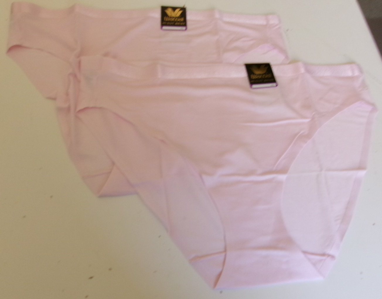 2 Wacoal Tailored Finish Hi Cut Brief Size 2X Style W71376 Pink