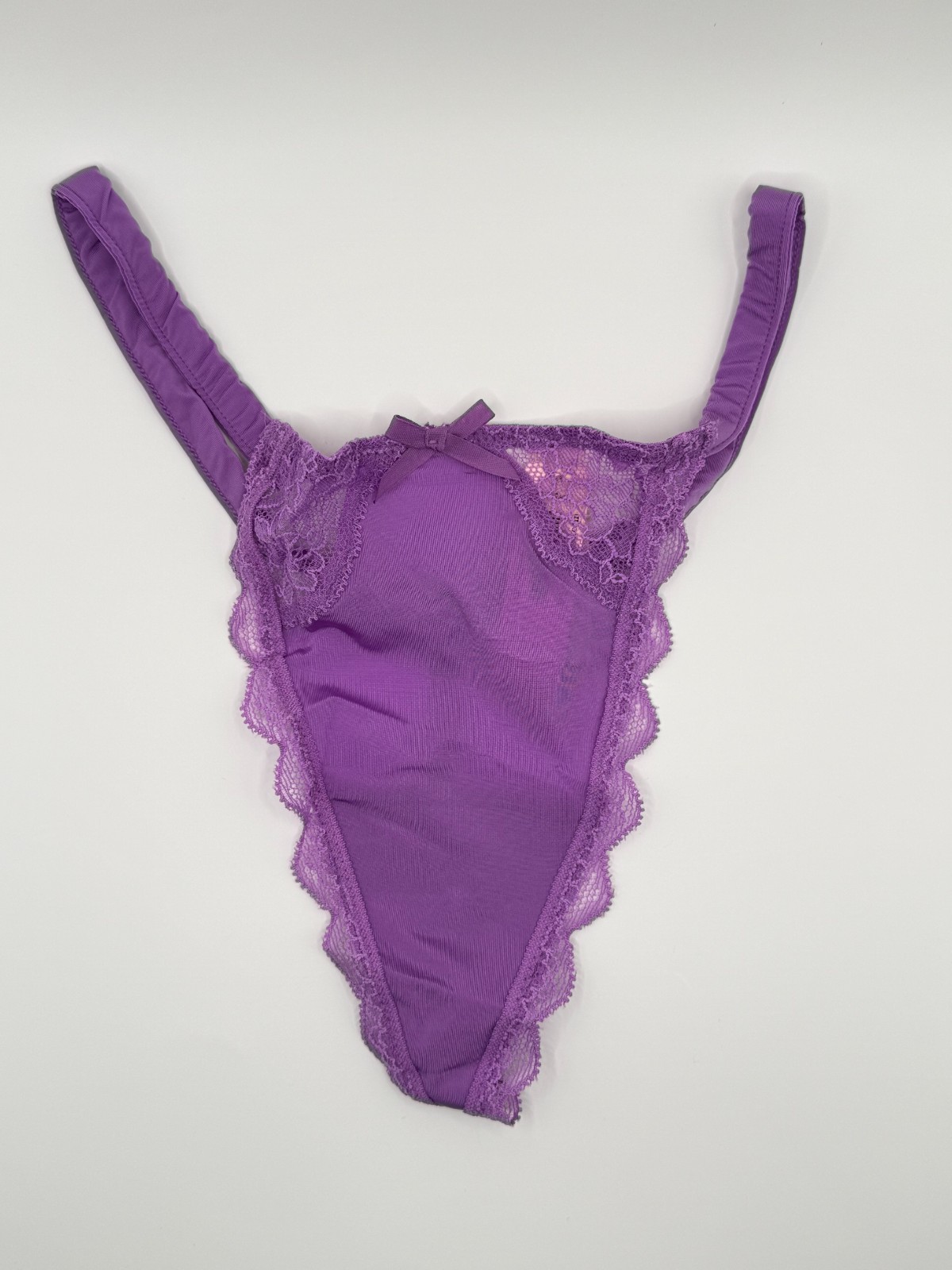 Victoria’s Secret V-String Panty NWT