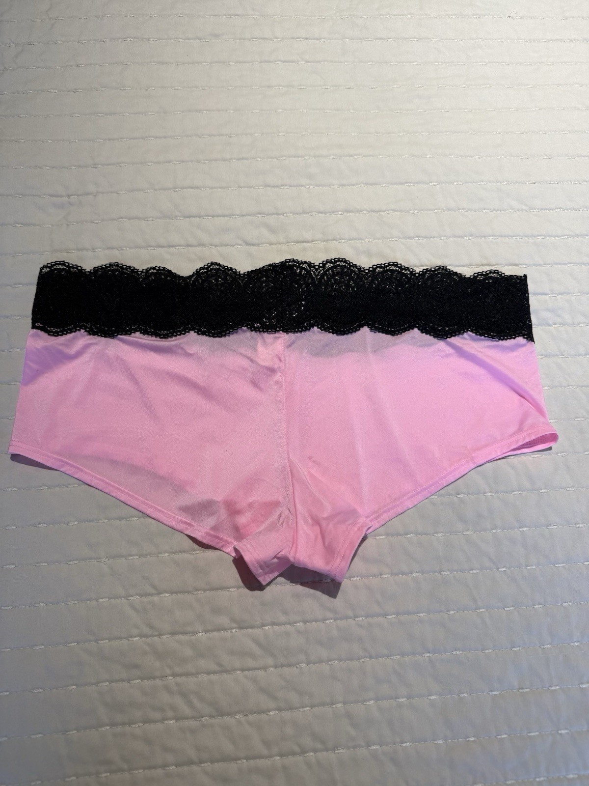 Victoria’s Secret NWT VINTAGE Large pink classic satin lace band cheeky