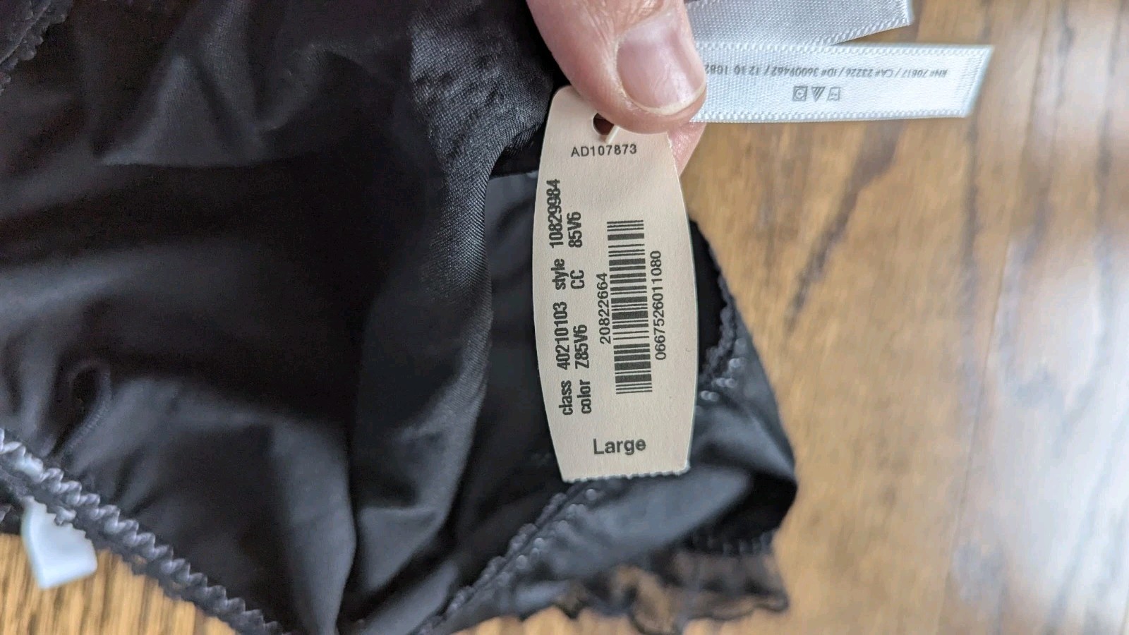 NWT VTG VICTORIA’S SECRET SEXY LITTLE THINGS SATIN BRIDE PANTIES Sz LARGE 2010
