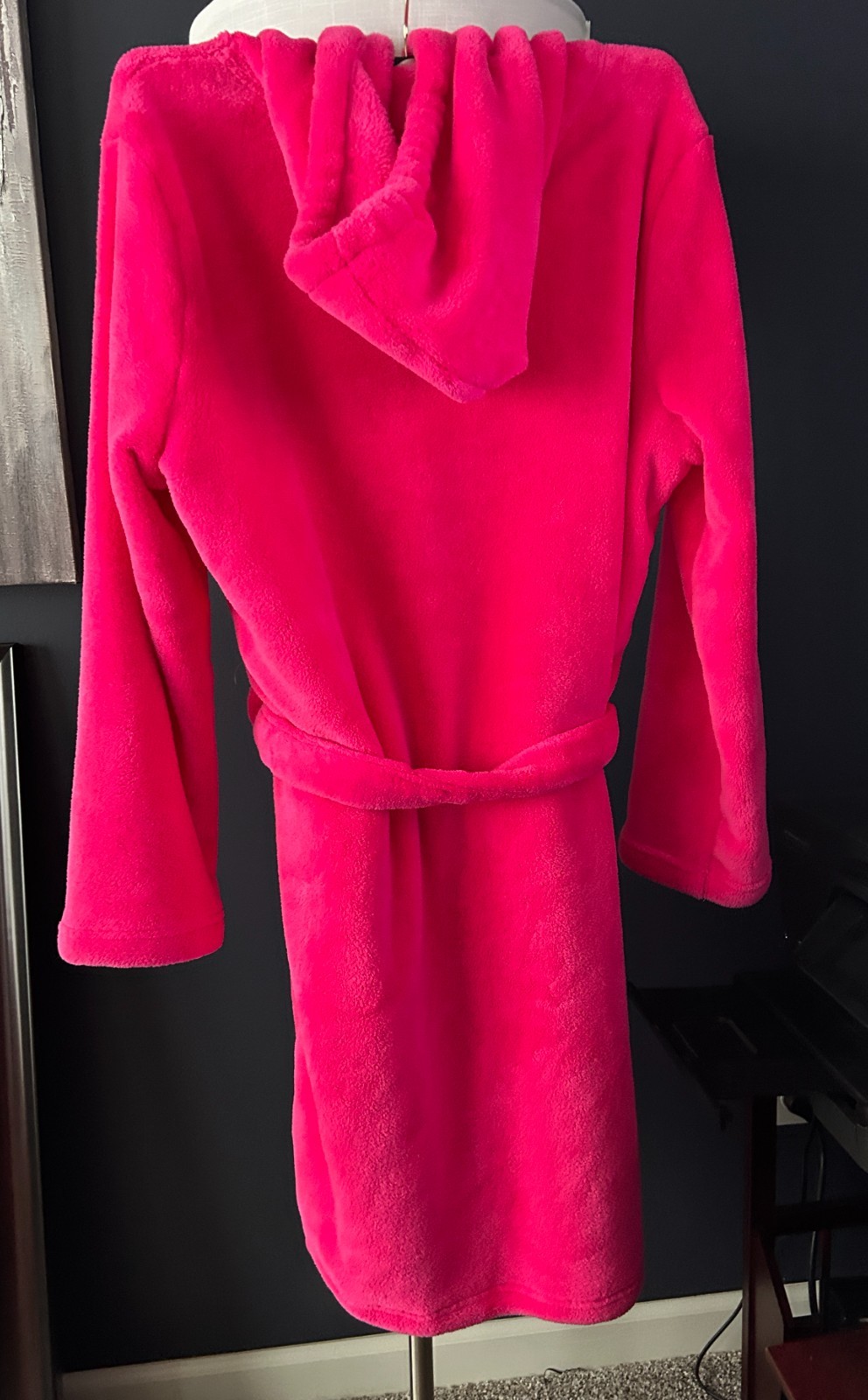 NEW Victoria Secrets Plush Cozy Robe with hood