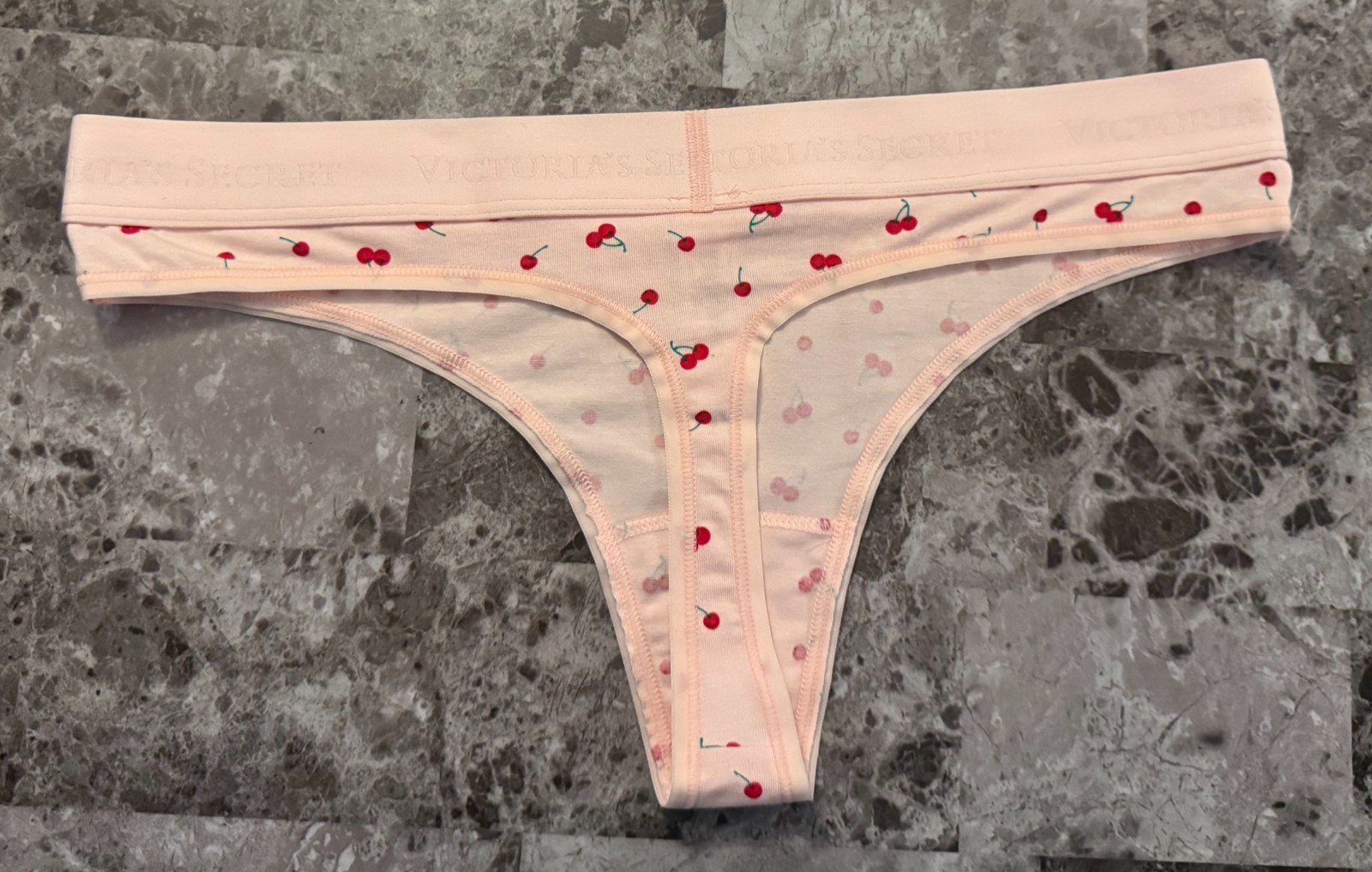 NWT VICTORIA’S SECRET MEDIUM PINK RED CHERRY THICK LOGO WAISTBAND THONG PANTIES