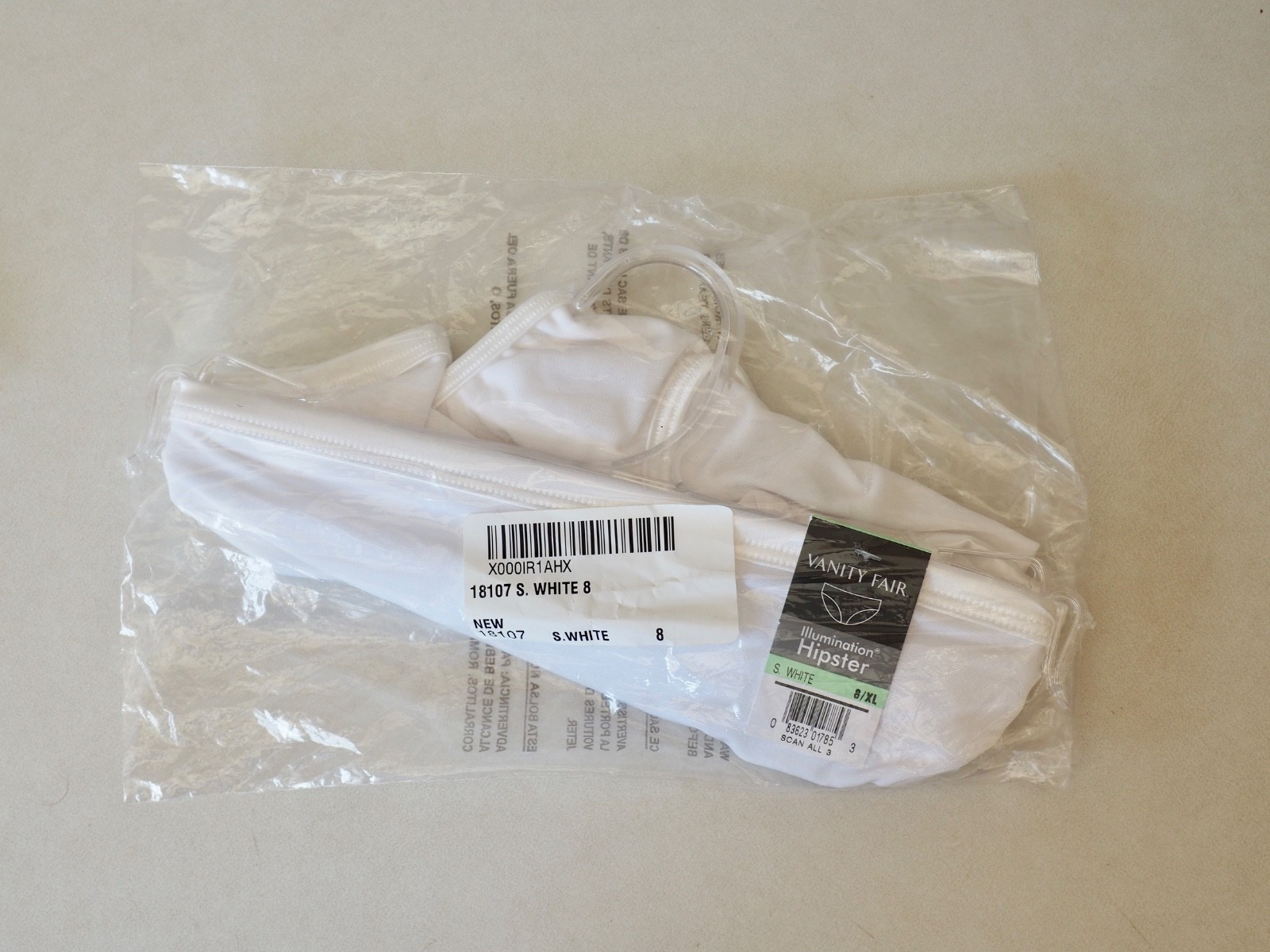 NEW Vanity Fair Illumination Hipster Panties Size 8 XL Star White 3 Pairs 18107