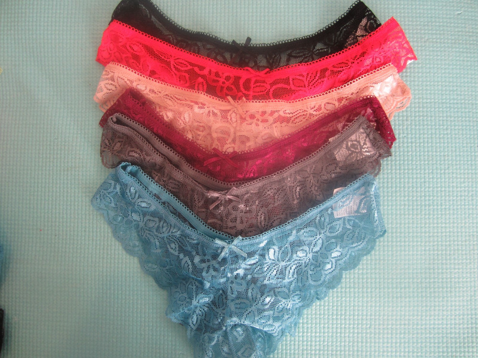 NWOT Lot of 6 Women LACE CHEEKY Panties Multiple Colors Size LARGE