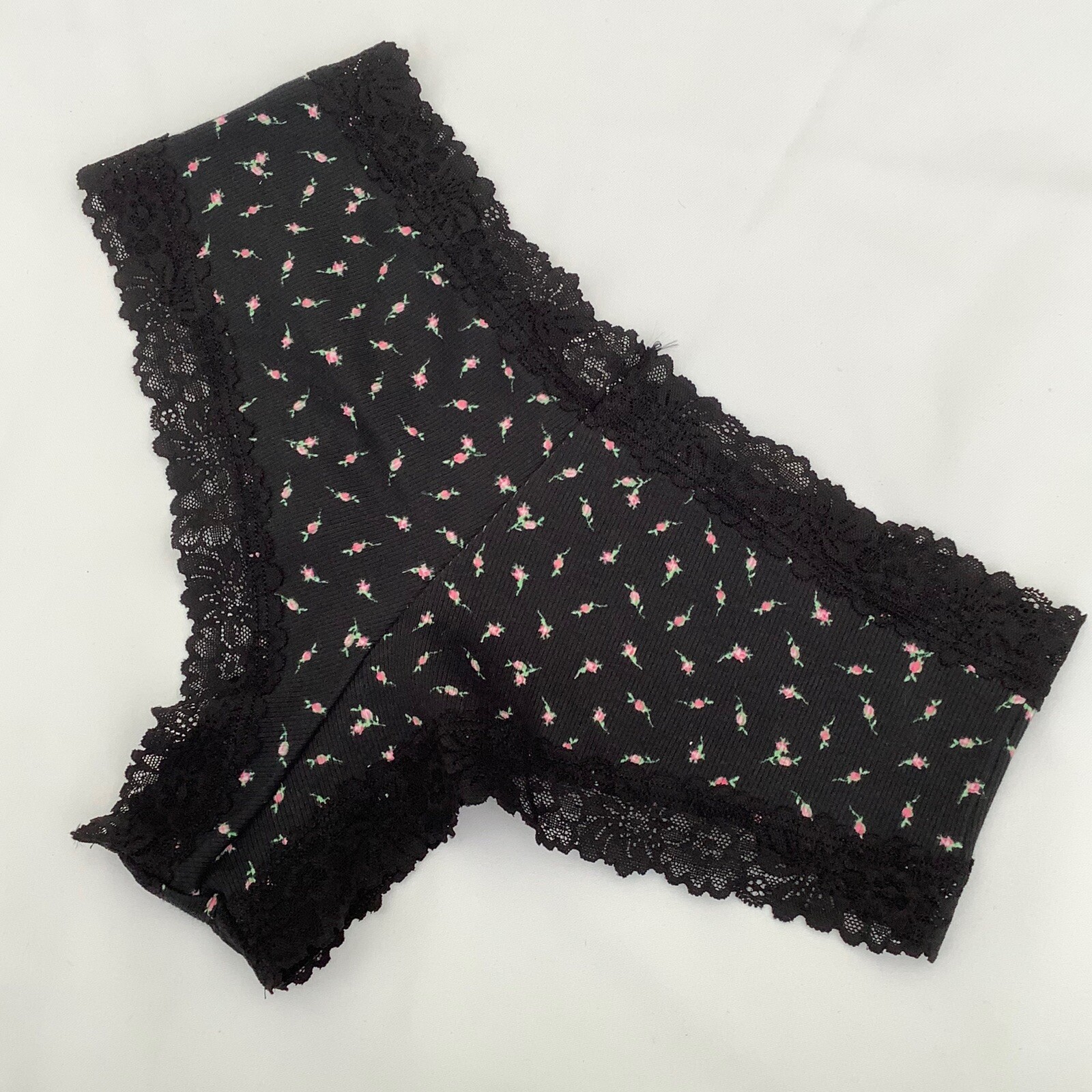 2 Victoria’s Secret PINK Black Grey Ribbed Lace Trim Cheeky Panties Size M BNWT