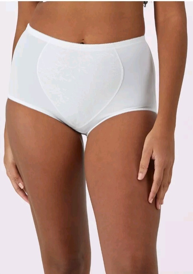 NEW! Women’s 2-Pack Bali Tummy Firm Control Shaping Brief Panty x710 – White L