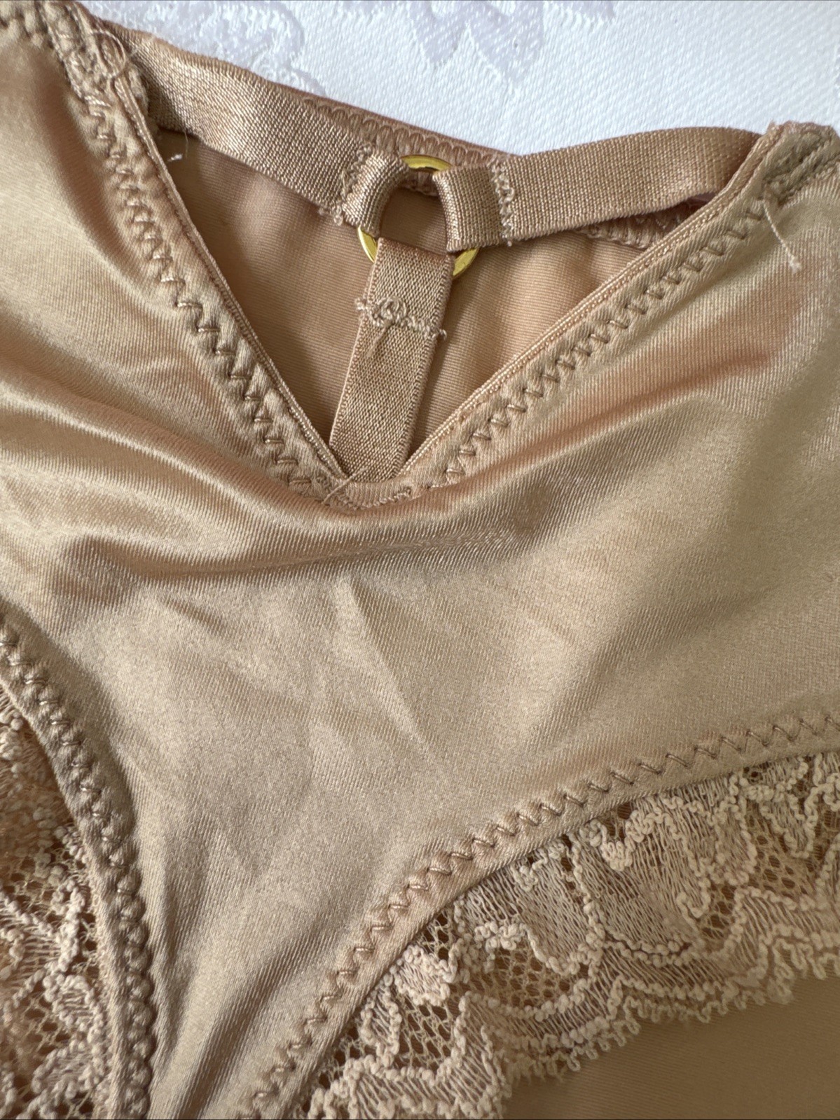 VICTORIA’S SECRET M SILKY GOLD NUDE STRAPPY CUT OUT BACK CHARM THONG PANTIES NWT