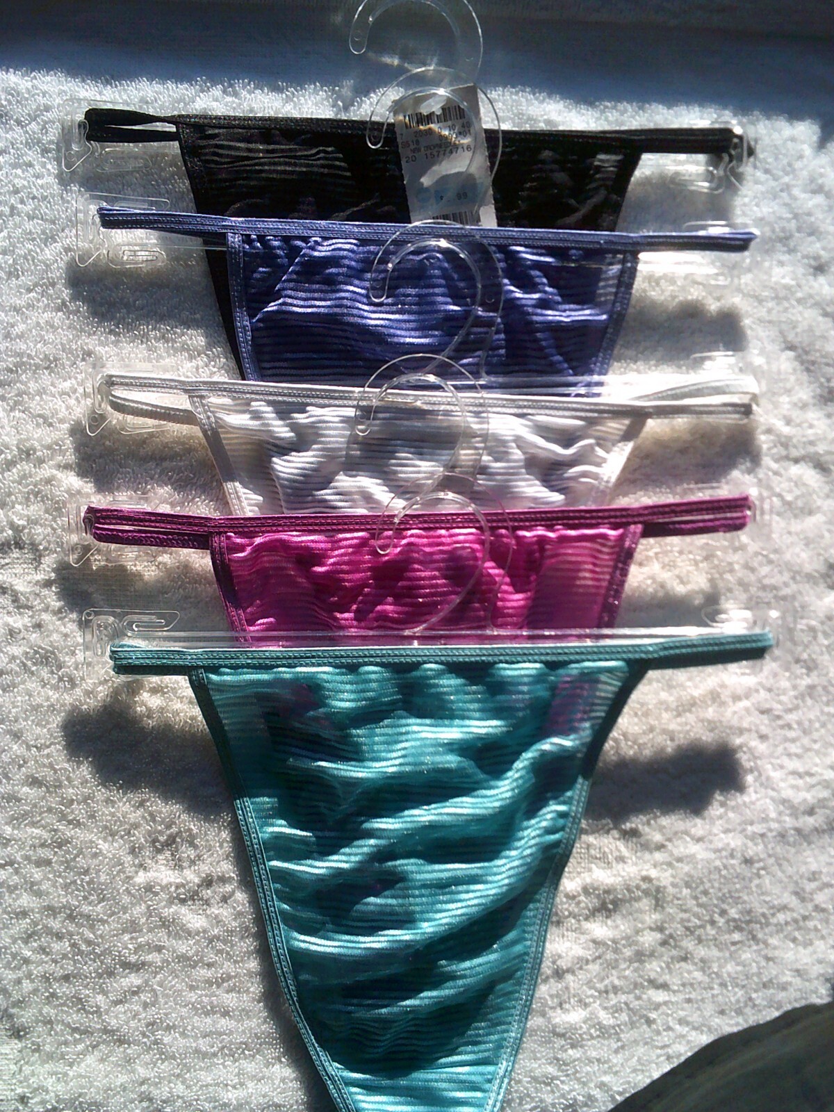 Women’s 5pr Sexy Ribbed Thong by Rouba, size M