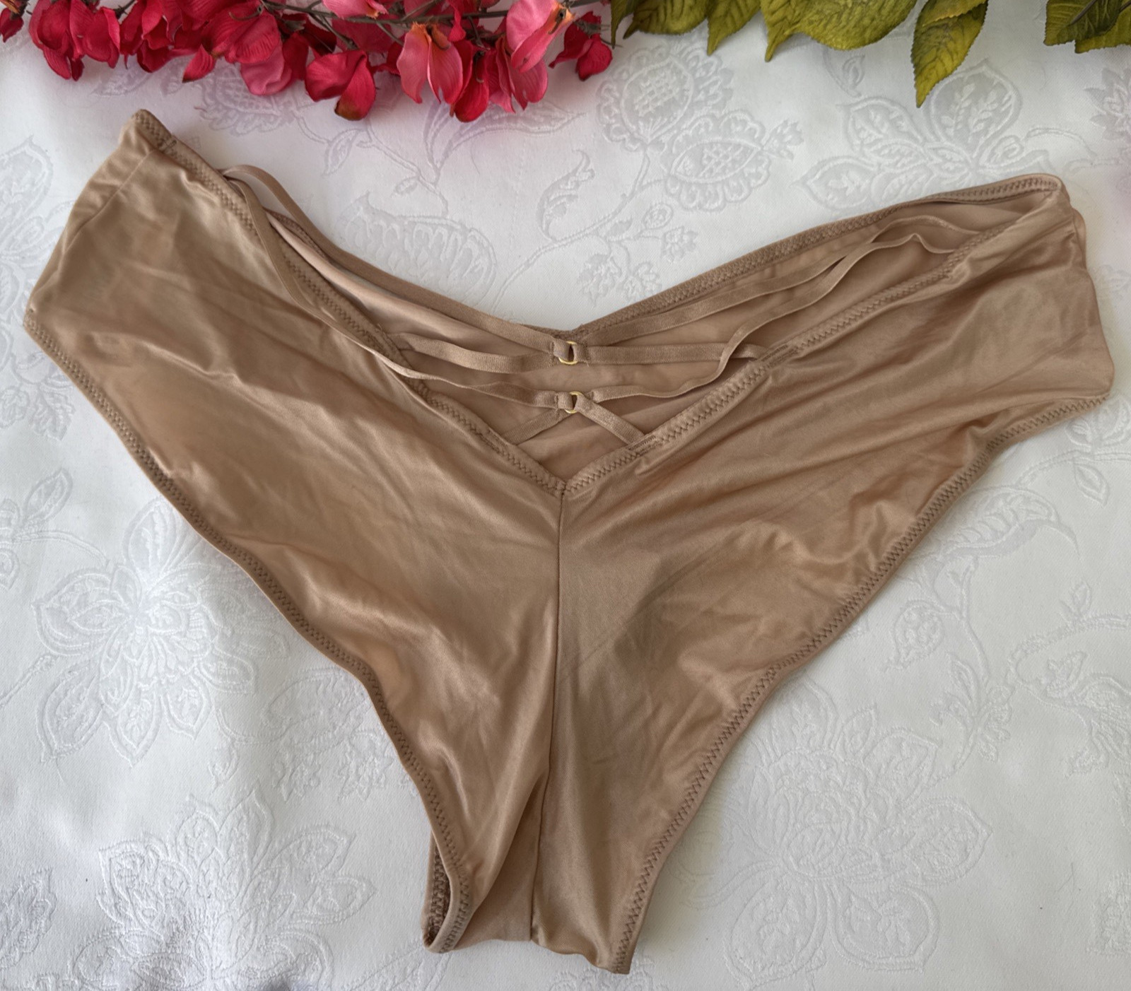 VICTORIA’S SECRET XL SILKY NUDE GOLD STRAPPY CUT OUT BACK CHEEKY PANTIES NWT