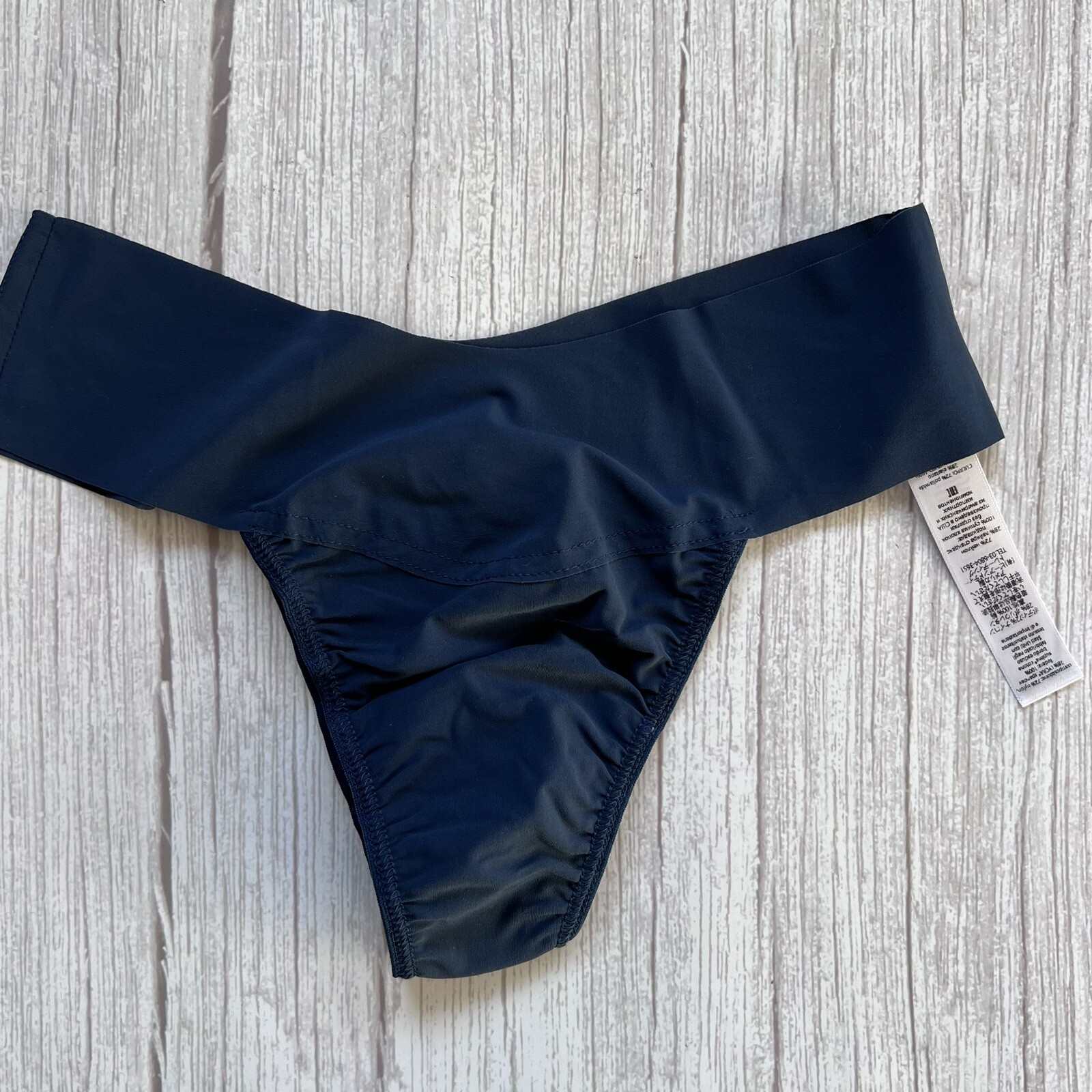 Breathe V-Cut Thongs Hanky Panky Size XS Blue