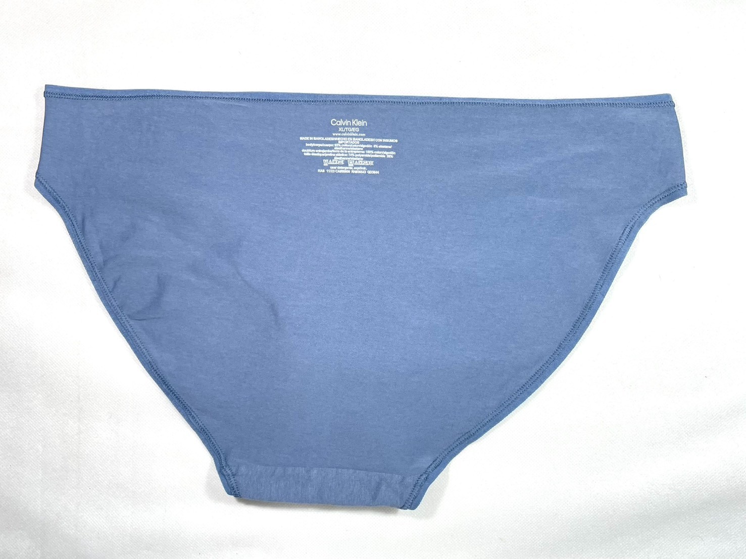 NWT Calvin Klein Size XL Cotton Form Bikini Underwear QD3644 Blue