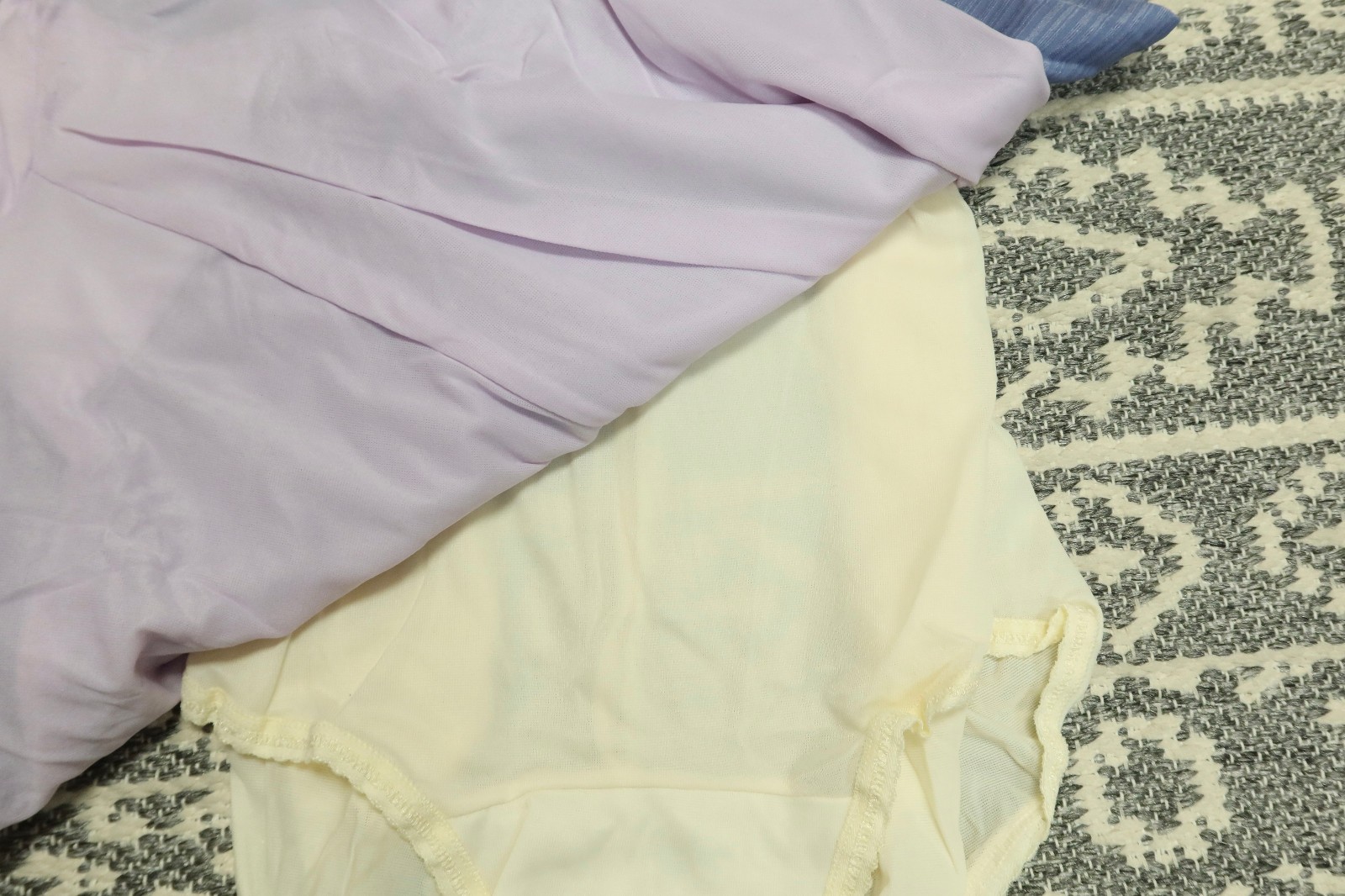 3-pack Bali Skimp Skamp Briefs Panties – Full Seat Coverage – 2XL / 9 – New!