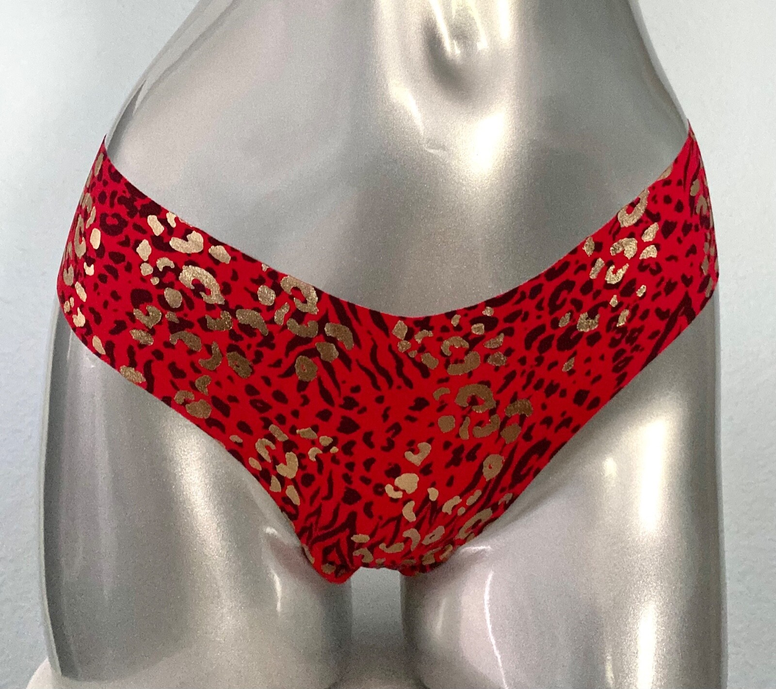 Victoria’s Secret Thong Panty Nwt Red Shimmer Animal Print No Show Stretch XL