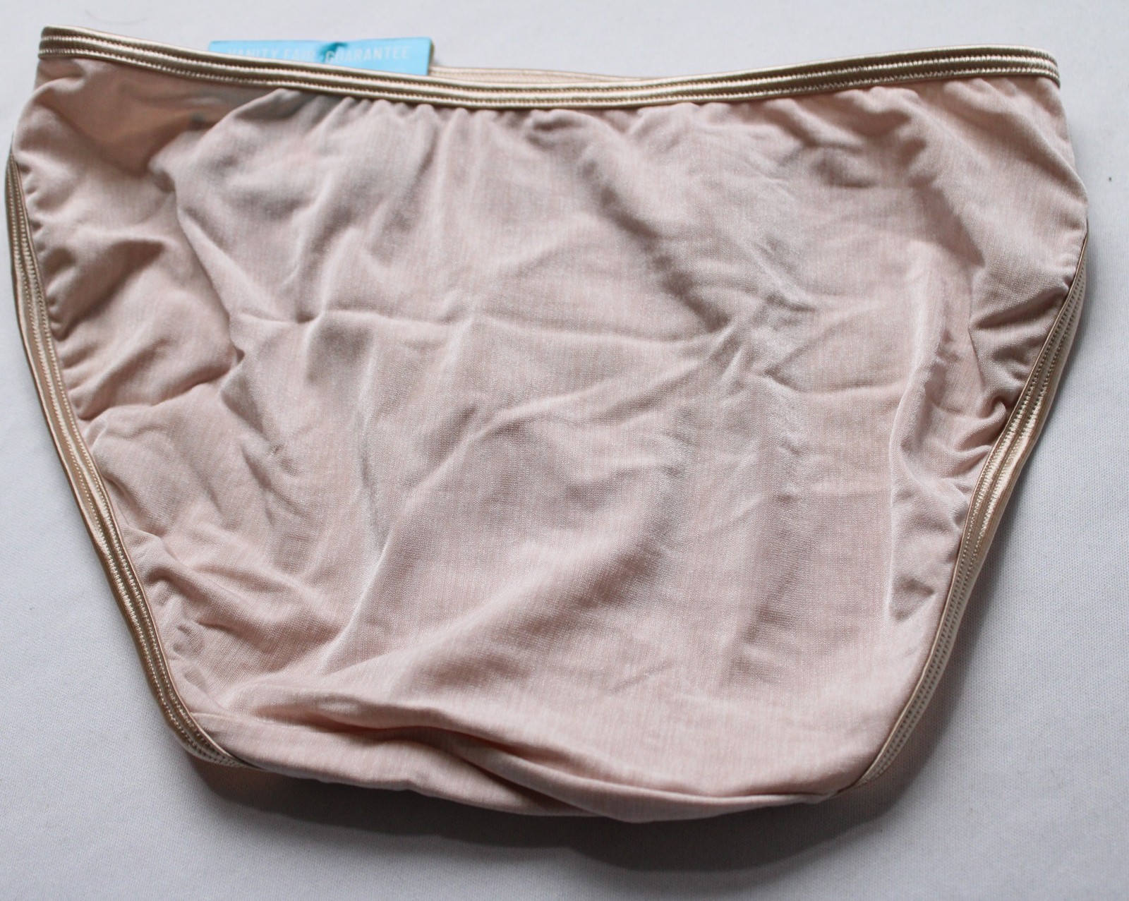 Vanity Fair Women’s Illumination Stretch String Bikini DH3 Beige Medium NWT