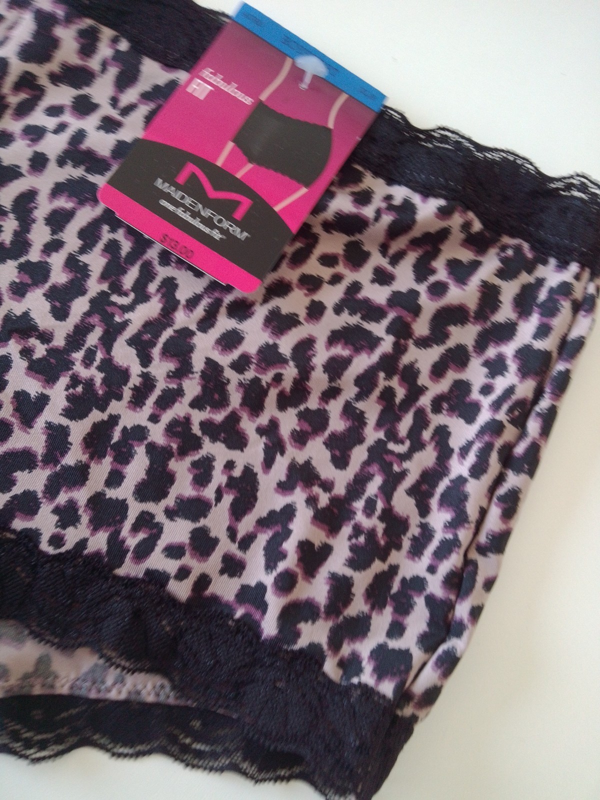 NWT TWO (2) Maidenform Boyshort Panties Size 8/XL 40760 Fabulous Fit Animal