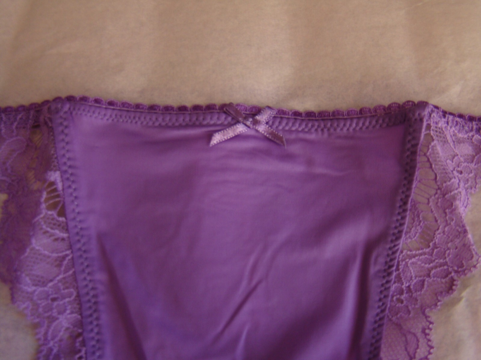New Victoria’s Secret Dream Angel Purple Floral Lace Strappy Sides String Bikini