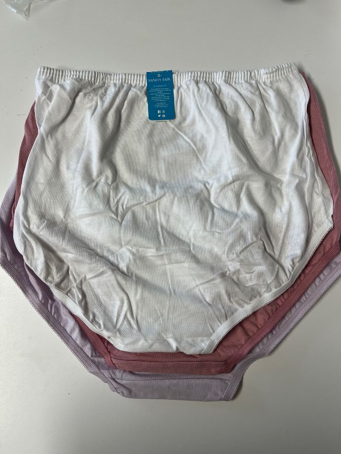 Vanity Fair Women’s Cotton Briefs Size 6, 7 or 8 NEW Set/3 MSRP $27.00 #15320