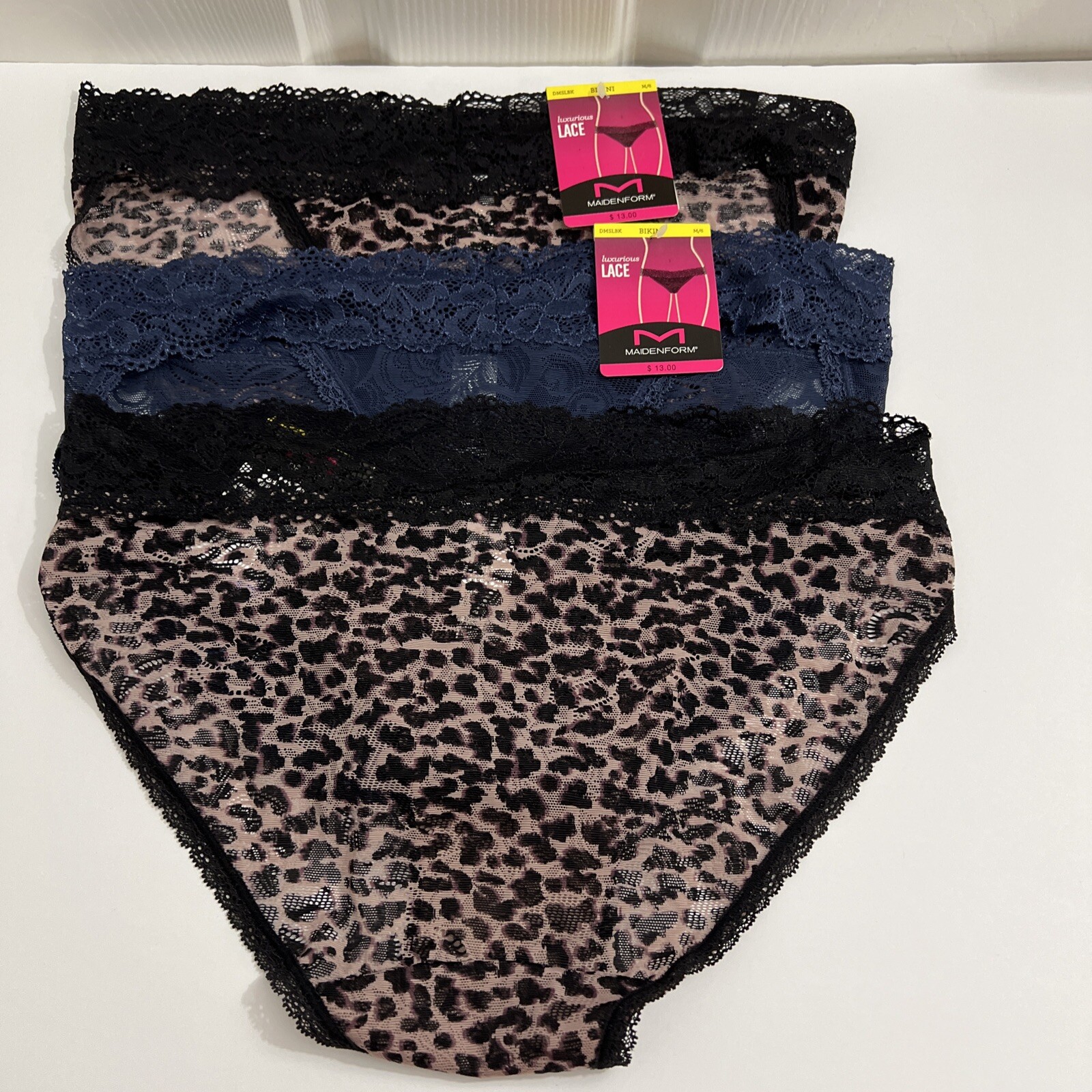 NEW Maidenform 3 Pairs Luxurious Lace Bikini Panties M/6 Multi-Color DMSLBK