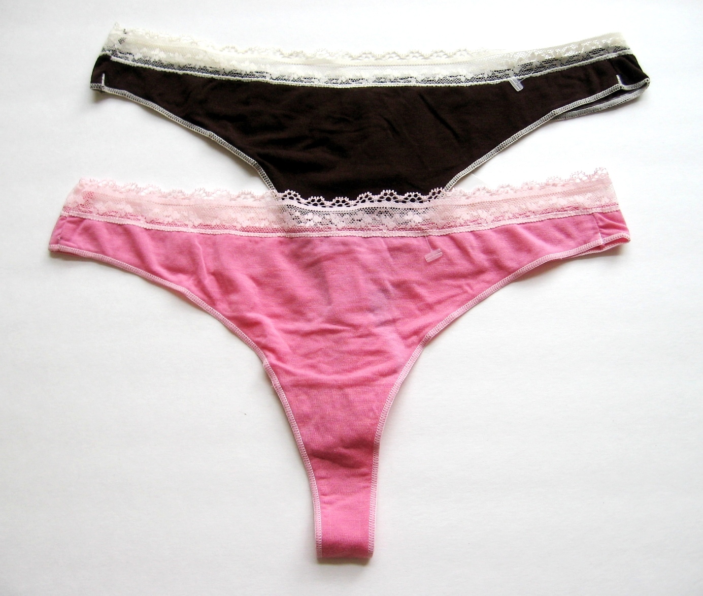 X0379 Rene Rofe NEW Women’s Soft Stretch Modal Lace Waistband Thong L Cocoa Pink
