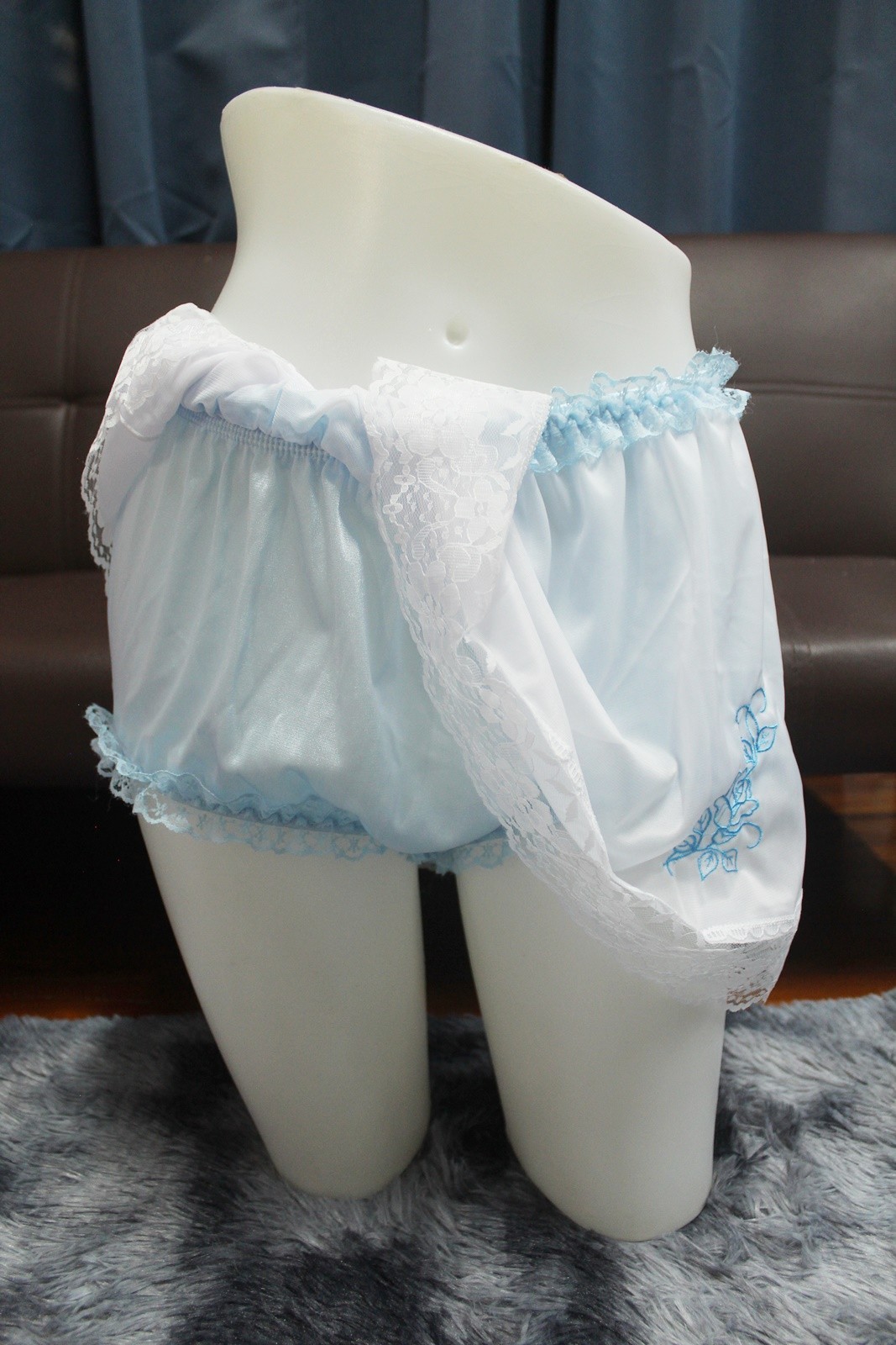 #A103 2XL/ElasticW.24-44″ 2in1 Blue Nylon Full Brief + White Half Slip 15″