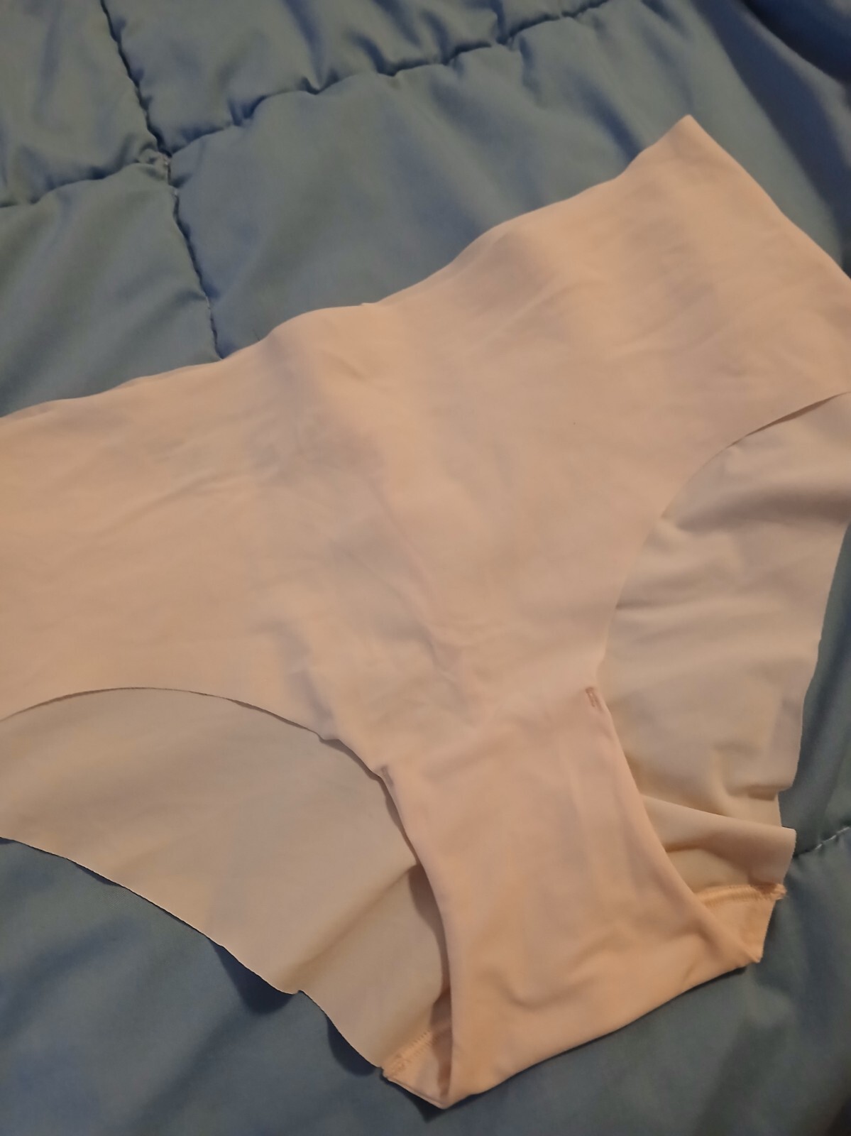 Warner’s Women’s No Pinching No Problems Dig-Free Comfort Size L / 7