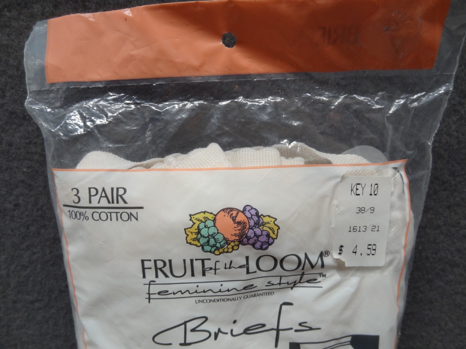 NEW Fruit of the Loom Size 7 3-Pack Feminine Style 100% Natual Cotton Brief 90s