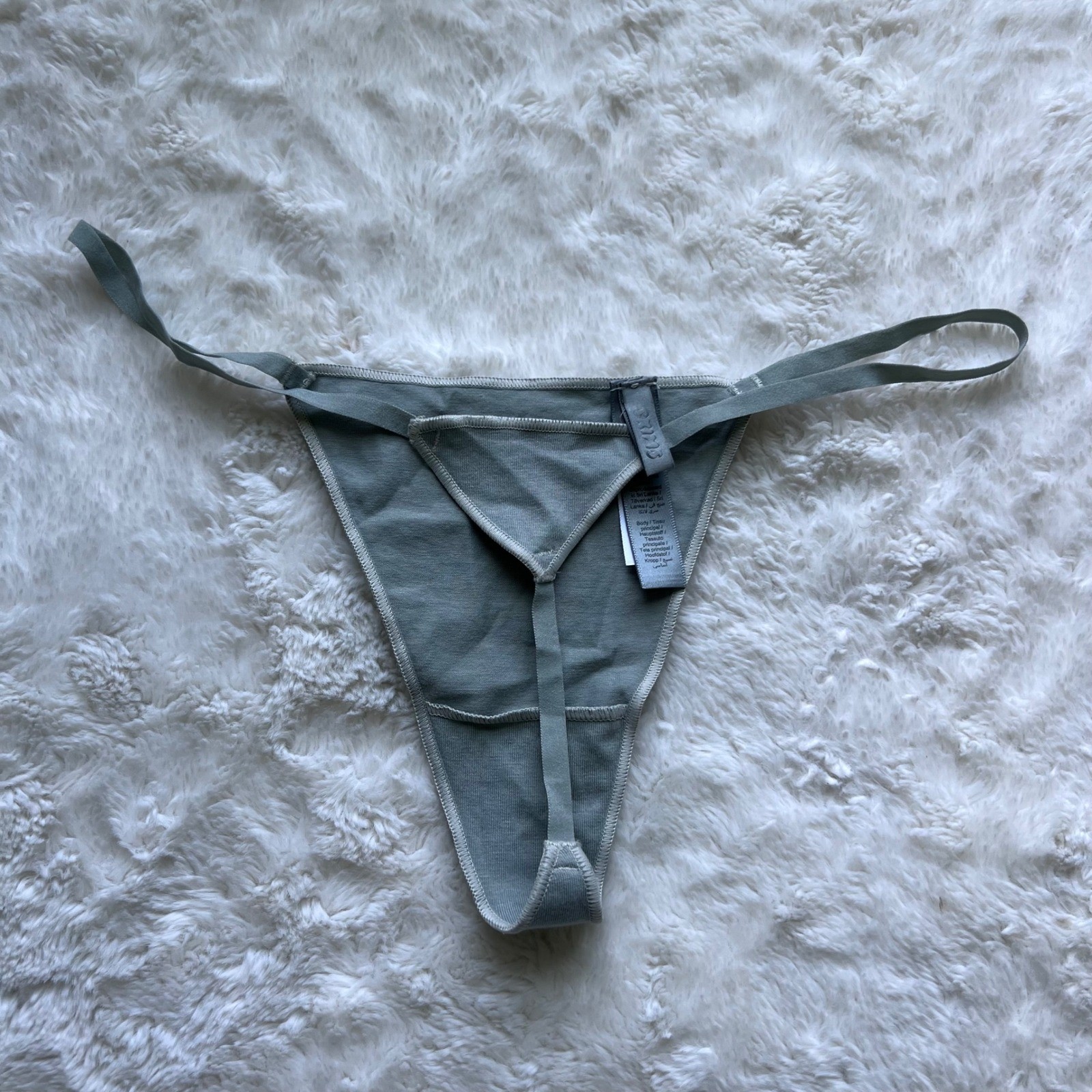 SKIMS Soft Lounge Micro Thong Sage Green Ribbed TH-THG-10323W Womens Medium NWOT