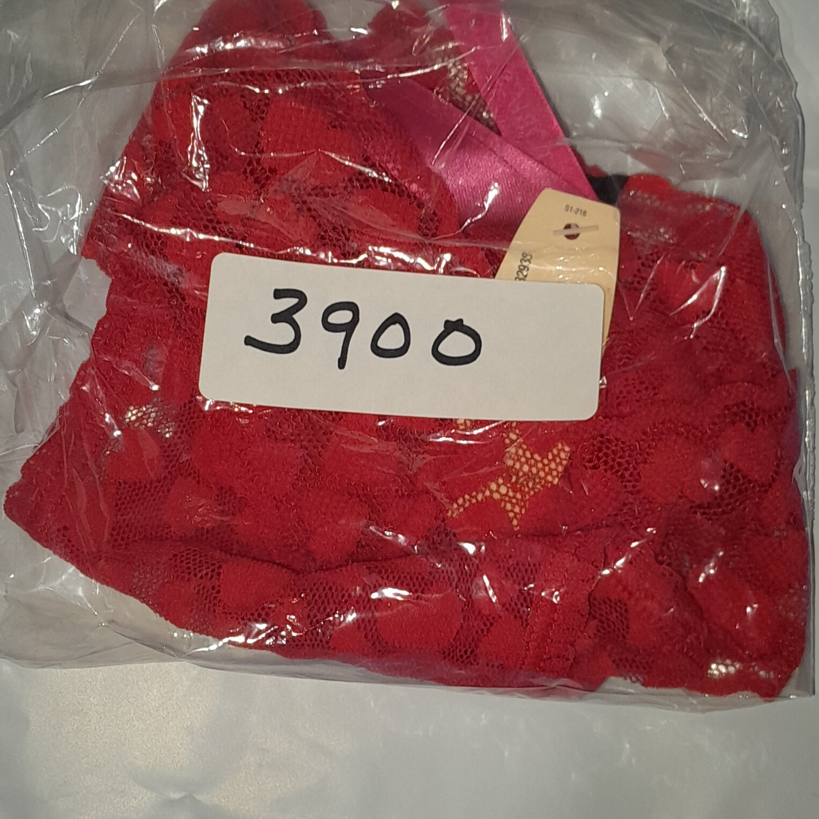 Victorias Secret The Lacie Thong Panties One Size Lipstick Red Lace Hearts NWT