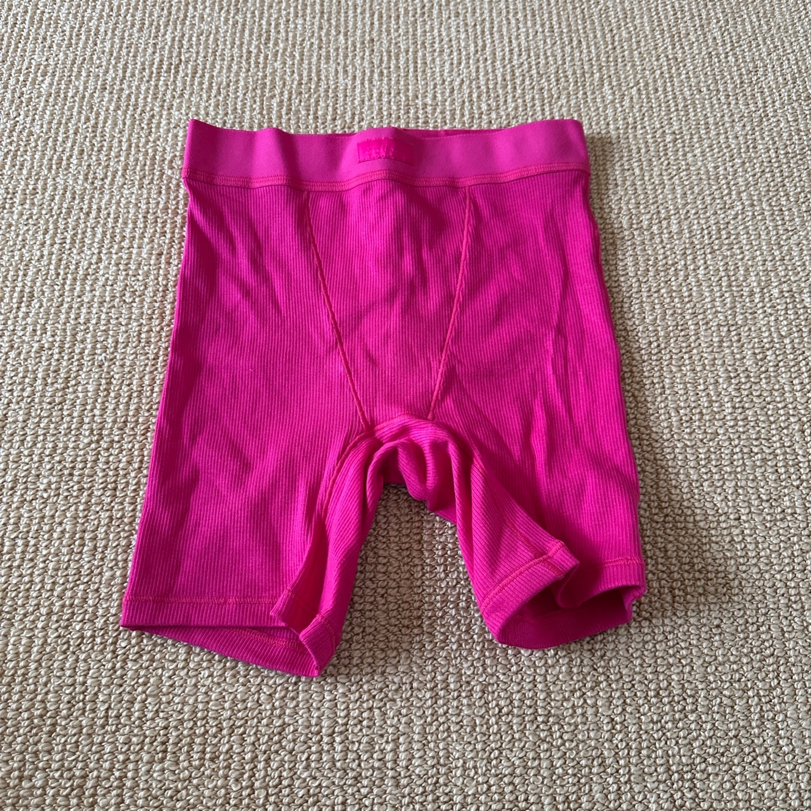 Skims Raspberry Cotton Rib Boxer Shorts, Size XXS NWT
