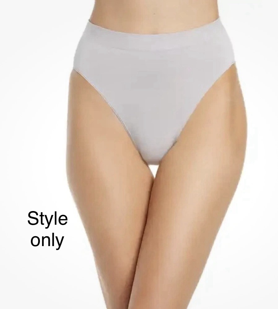 Nordstrom Rack Women’s Everyday Seamless Full Briefs – PACK OF 3 Sz LARGE Beige