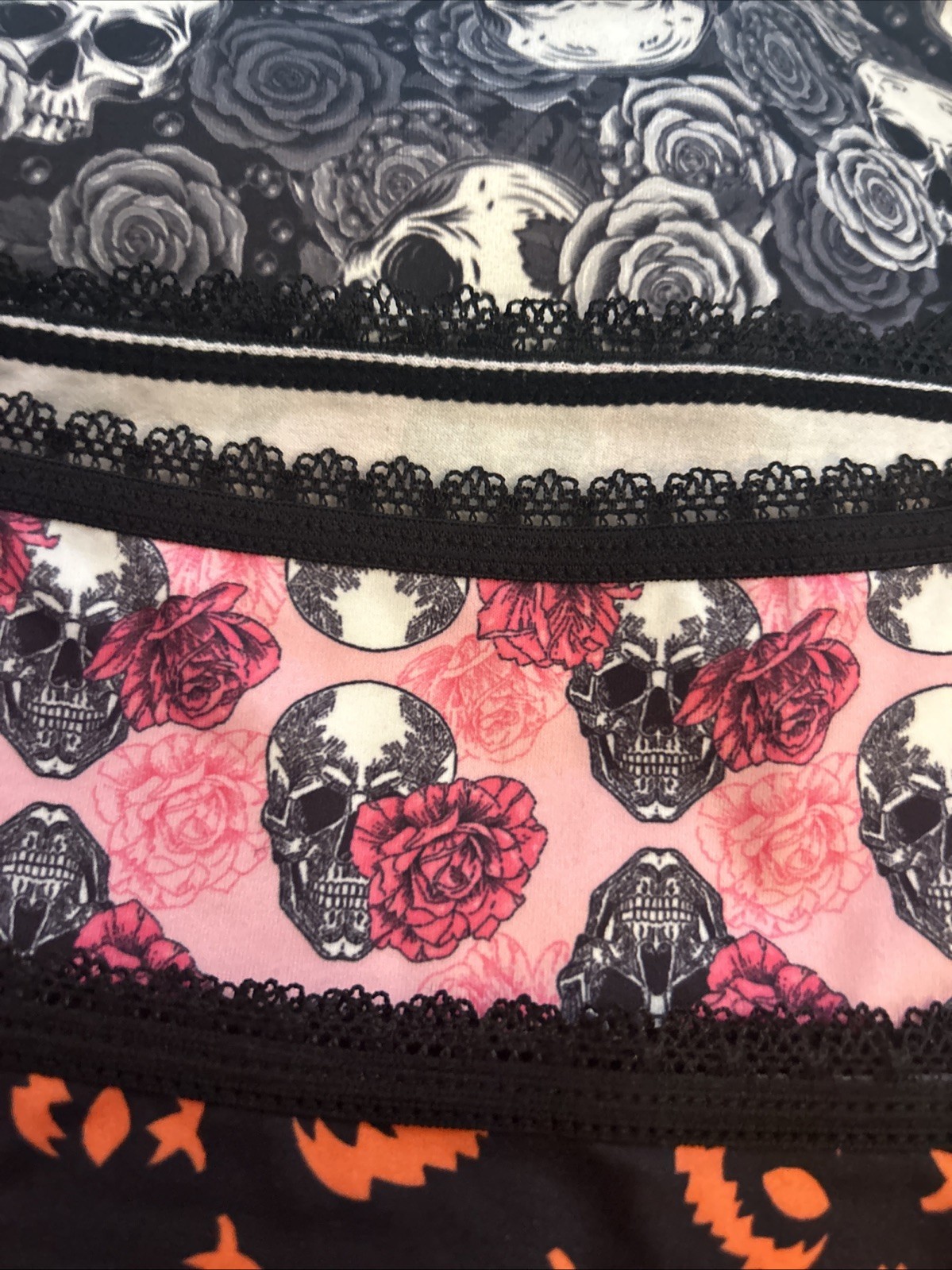 Morvia 3pk lace trim goth Skater Emo Goth panties M Blk Orange Pink Skull Jack