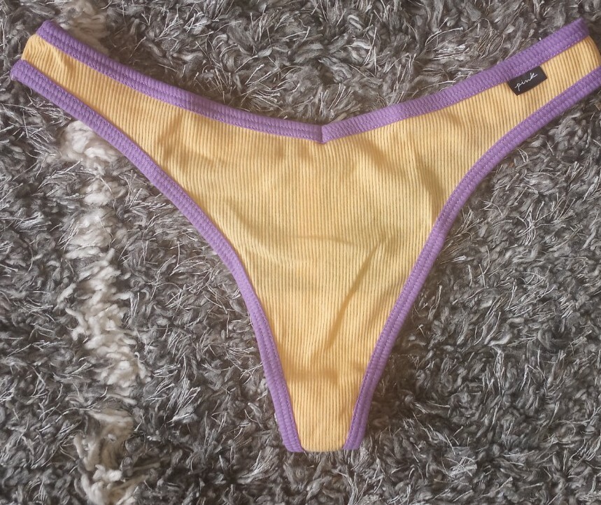 VS pink cotton ribbed thong Panty NEW SIZE medium 2 tone