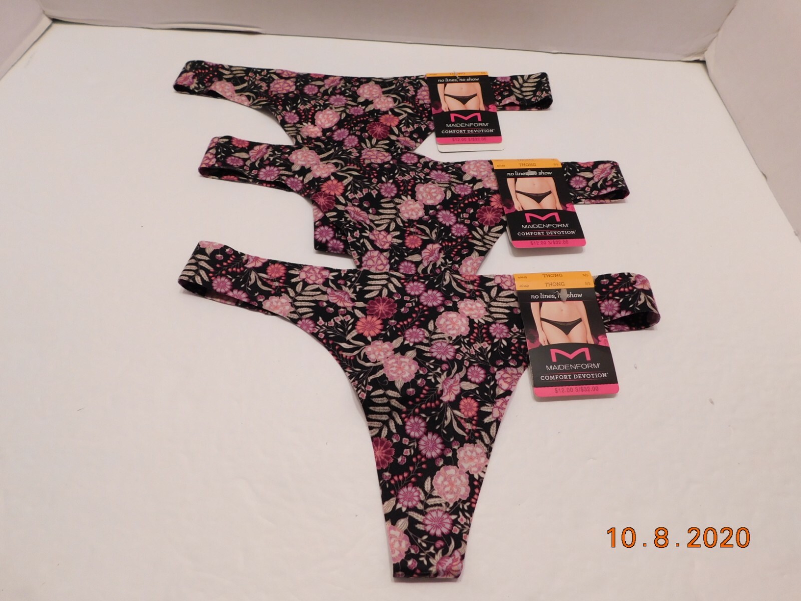 Maidenform 3 Pairs Comfort Devotion Thong, Panty Size S/5 NWT 40149