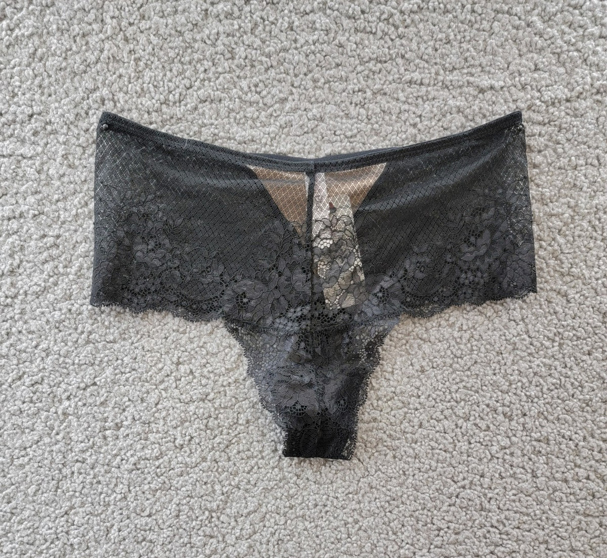 Skarlett Blue Flaunt High Rise Thong Women’s XS Black Scalloped Trim Pull-On