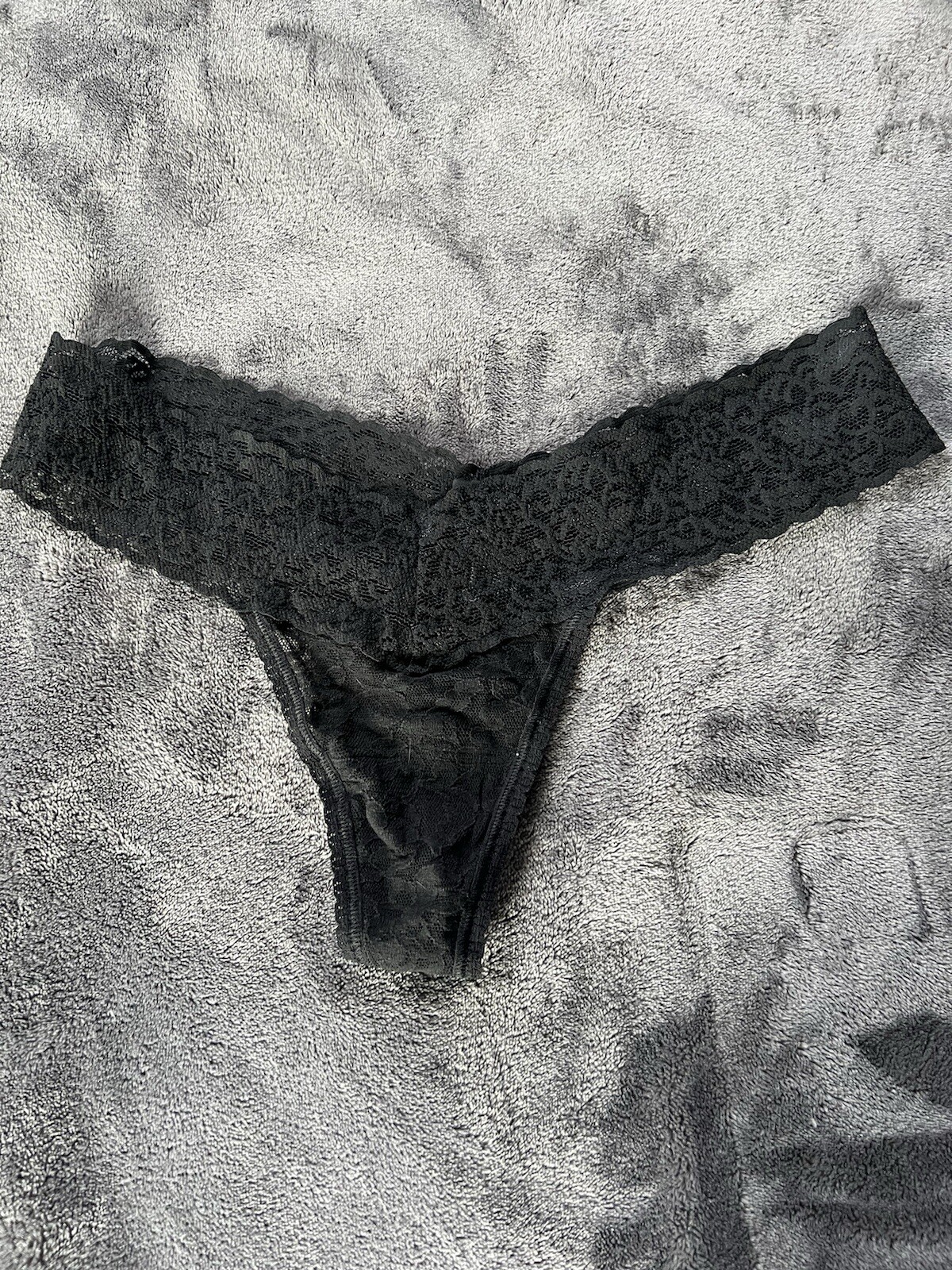 Victoria’s Secret Lacey Sexy Thong Panties Lot Of 12 MEDIUM #505
