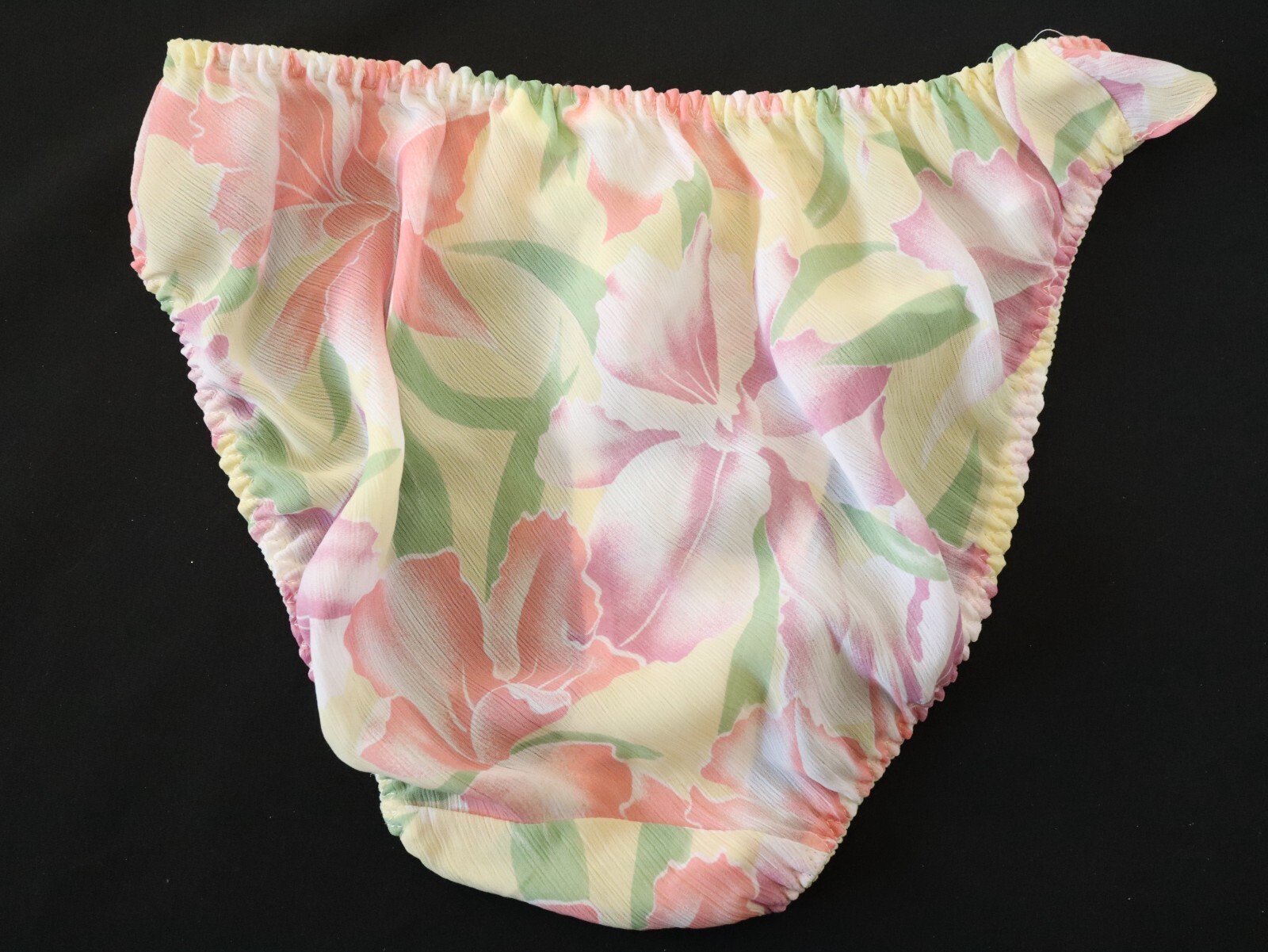 NEW Victoria’s Secret VTG 80s-90s Sheer Chiffon Ruffle Brief Panties MEDIUM