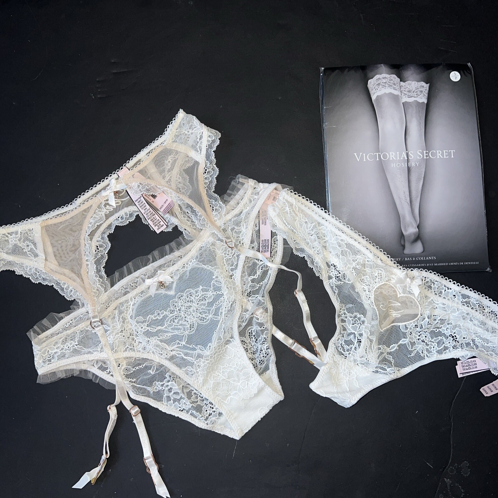 Victoria’s Secret S THONG+panty+GARTER BEIGE WHITE FLORAL EMBROIDERY I DO BRIDE