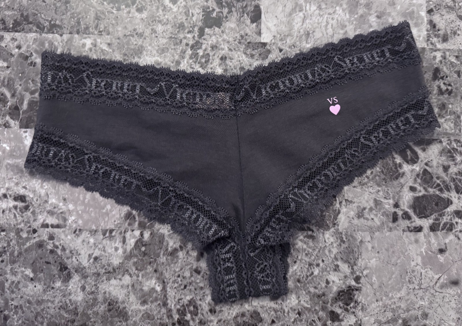 NWT VICTORIA’S SECRET XS GRAY PINK HEART LOGO LACE RARE CHEEKY PANTIES